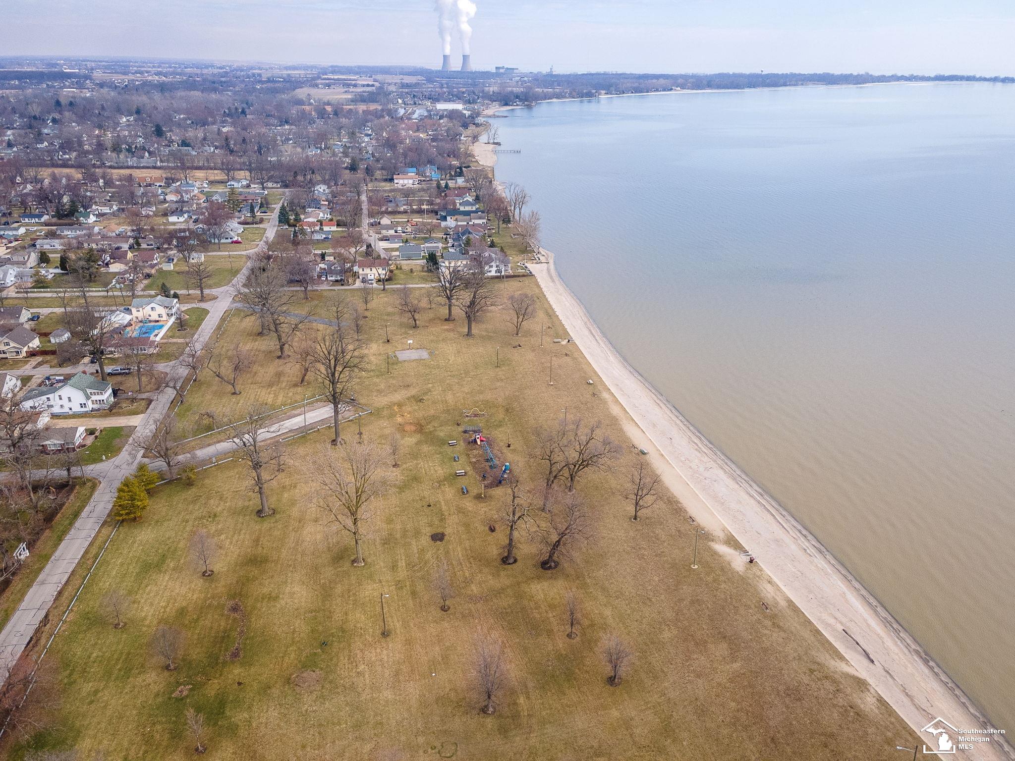 3329 Elmwood Street, Monroe, MI, 48162