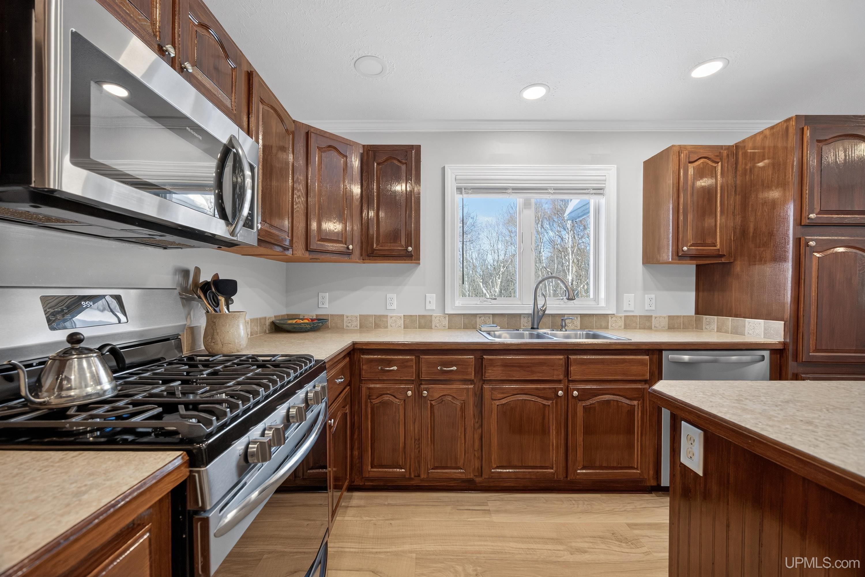 1028 Crestwood Drive, Hancock, MI, 49930