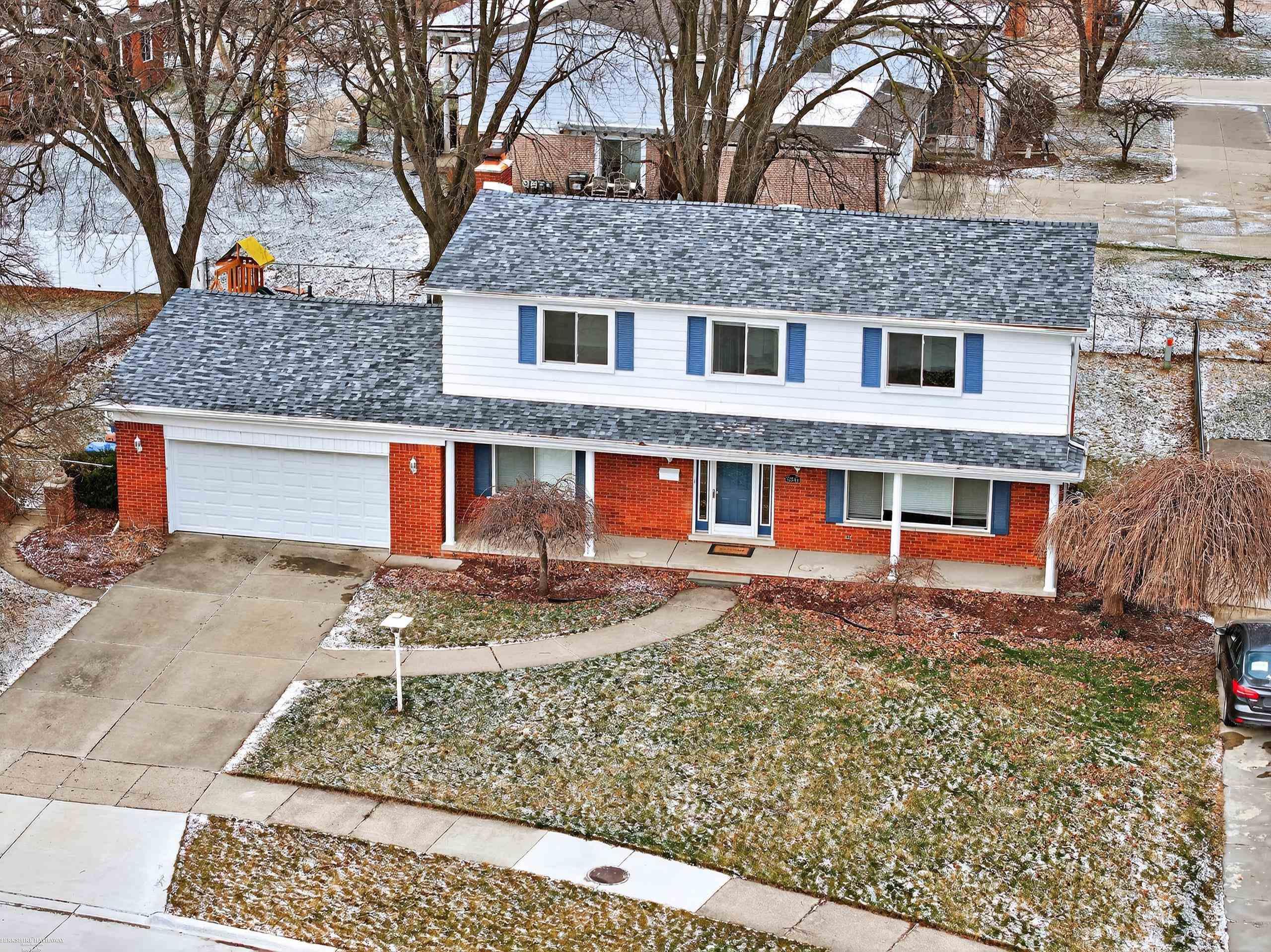 32645 Northampton Drive, Warren, MI, 48093