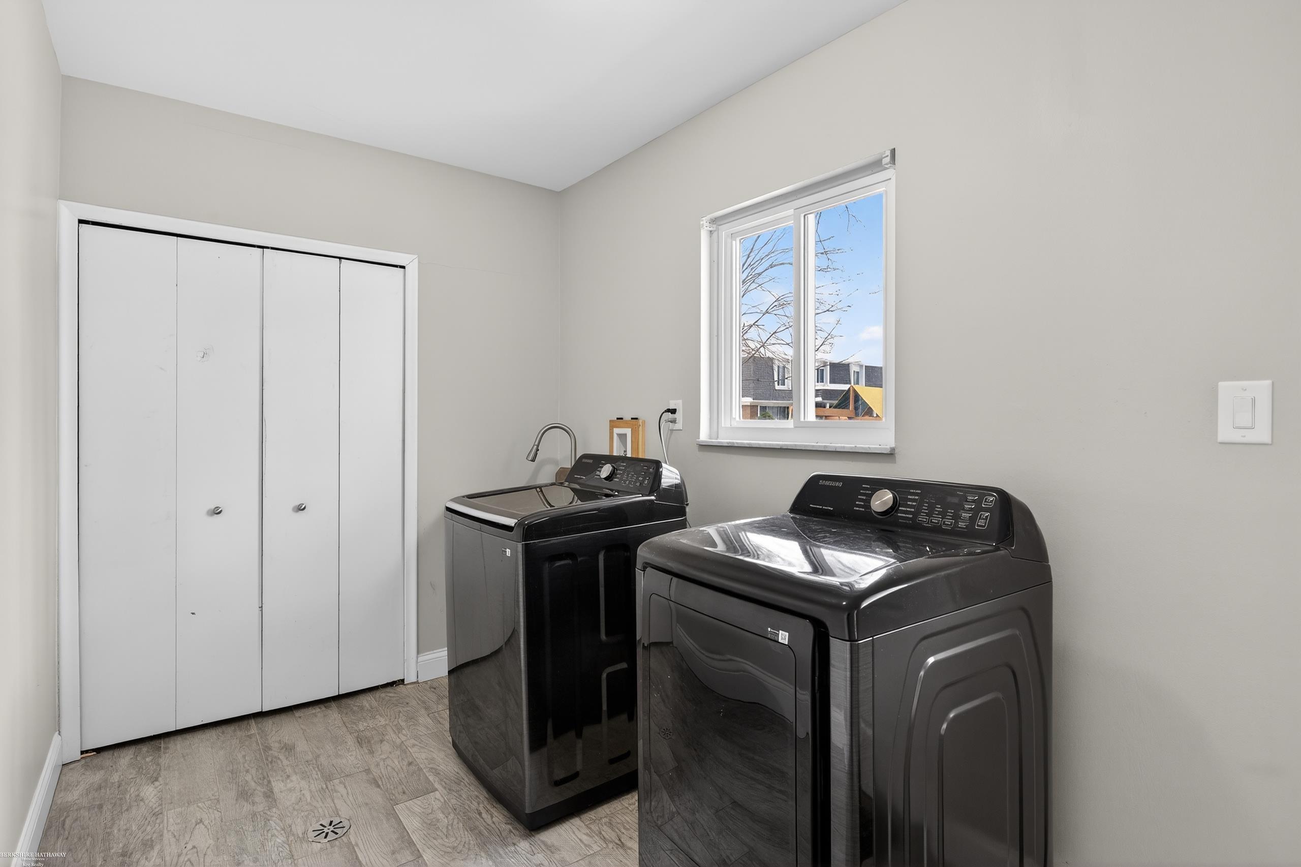 32645 Northampton Drive, Warren, MI, 48093