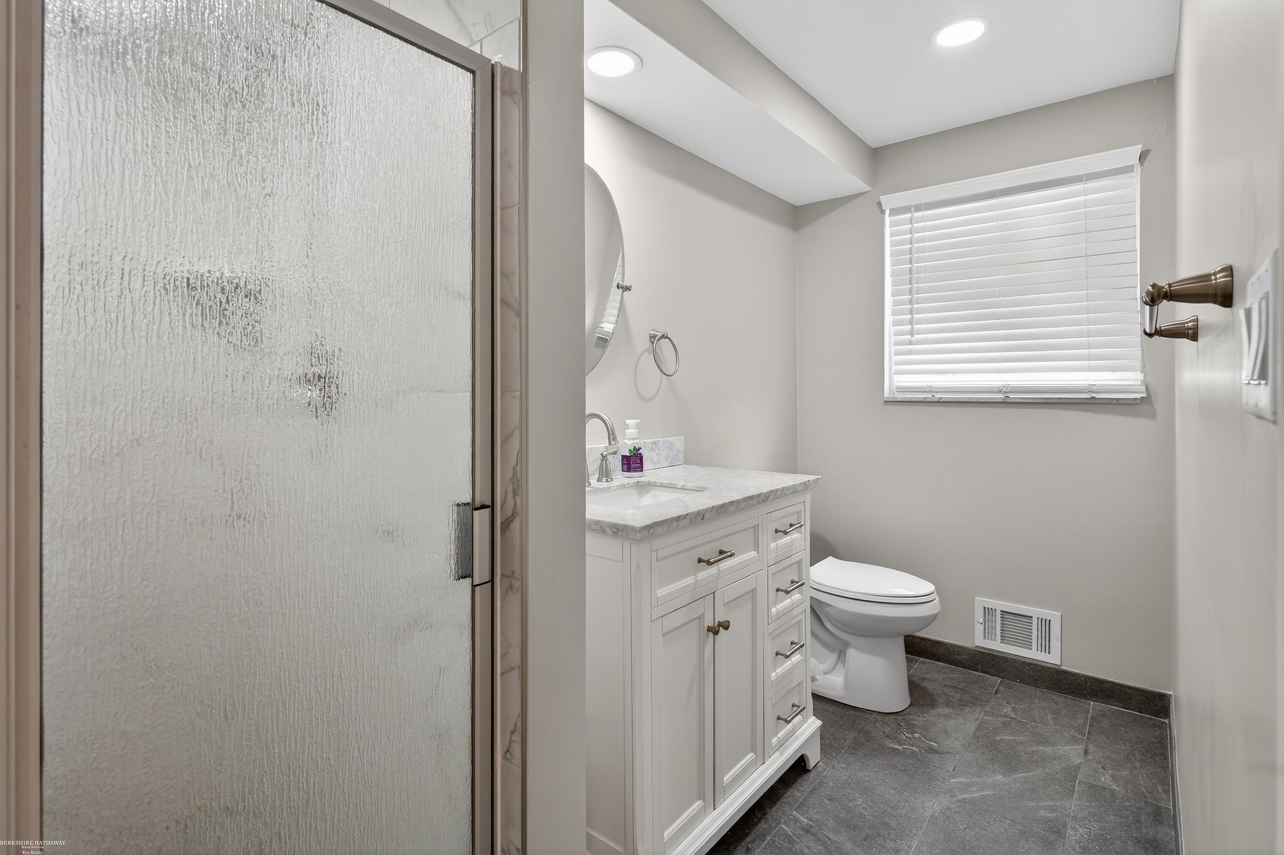 32645 Northampton Drive, Warren, MI, 48093