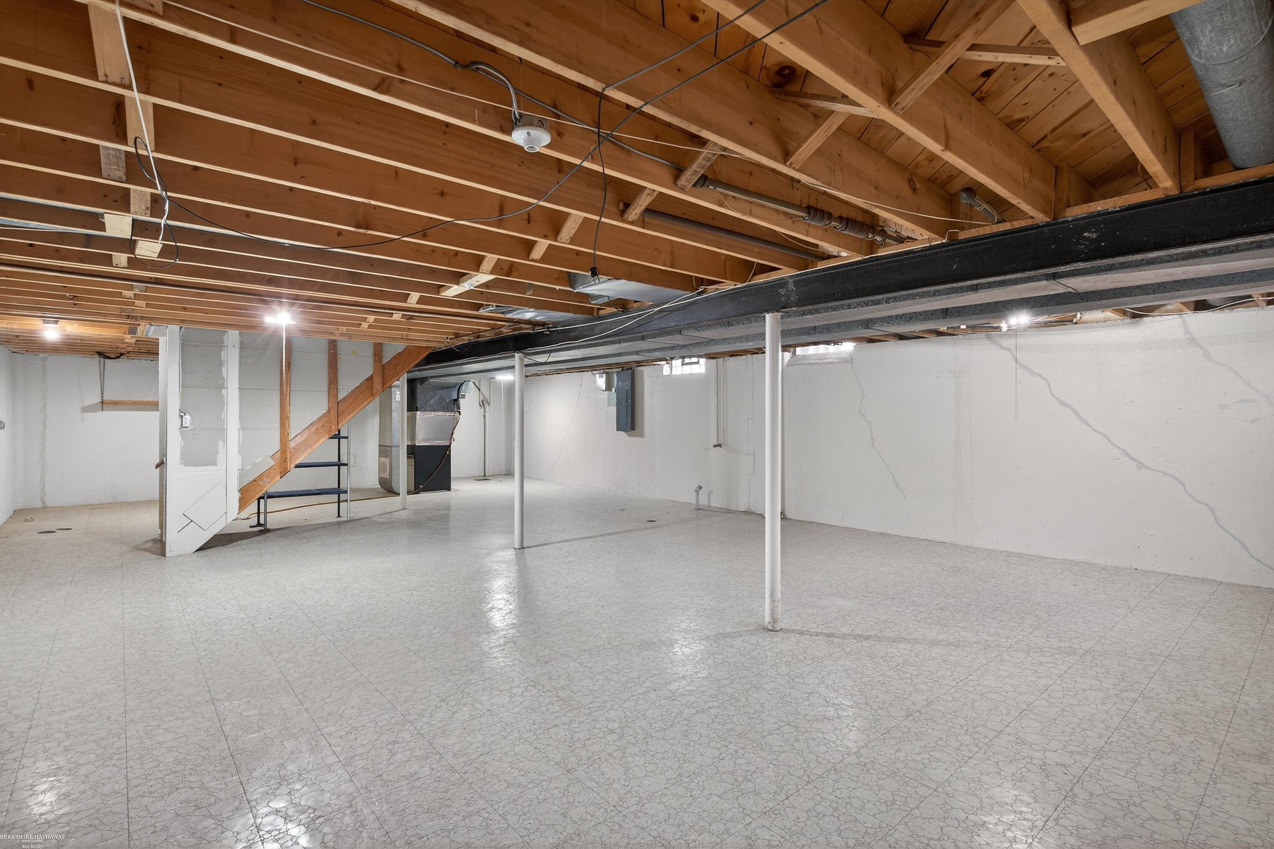 32645 Northampton Drive, Warren, MI, 48093