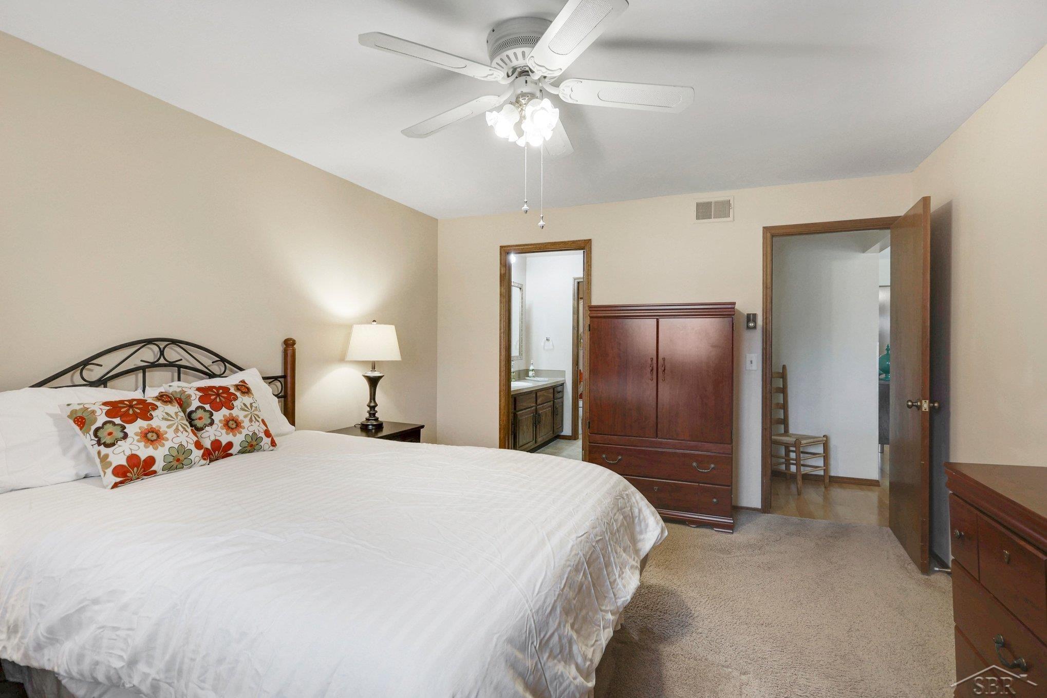 945 Kennely Road UNIT&nbsp;I-139, Saginaw, MI, 48609