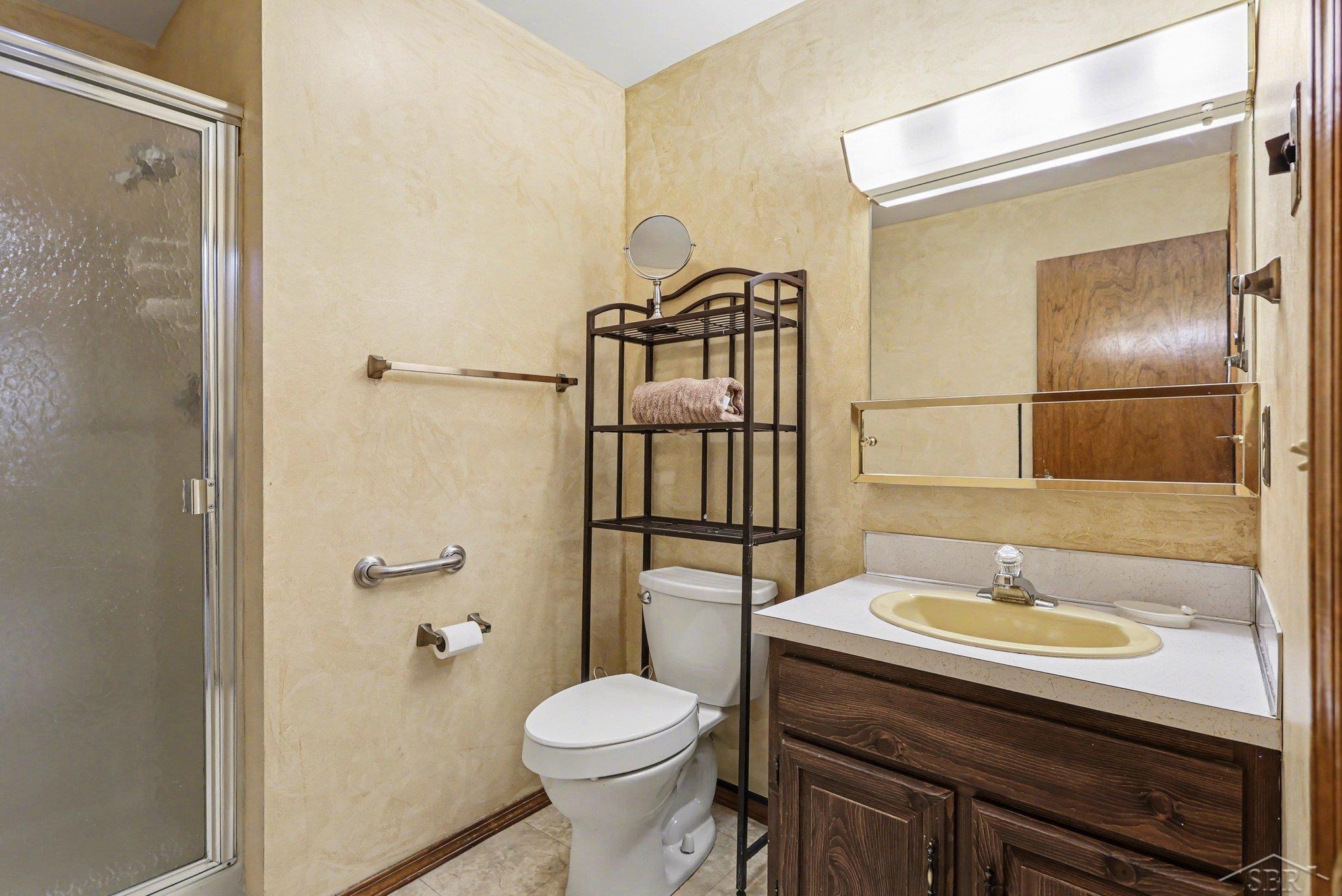 945 Kennely Road UNIT&nbsp;I-139, Saginaw, MI, 48609