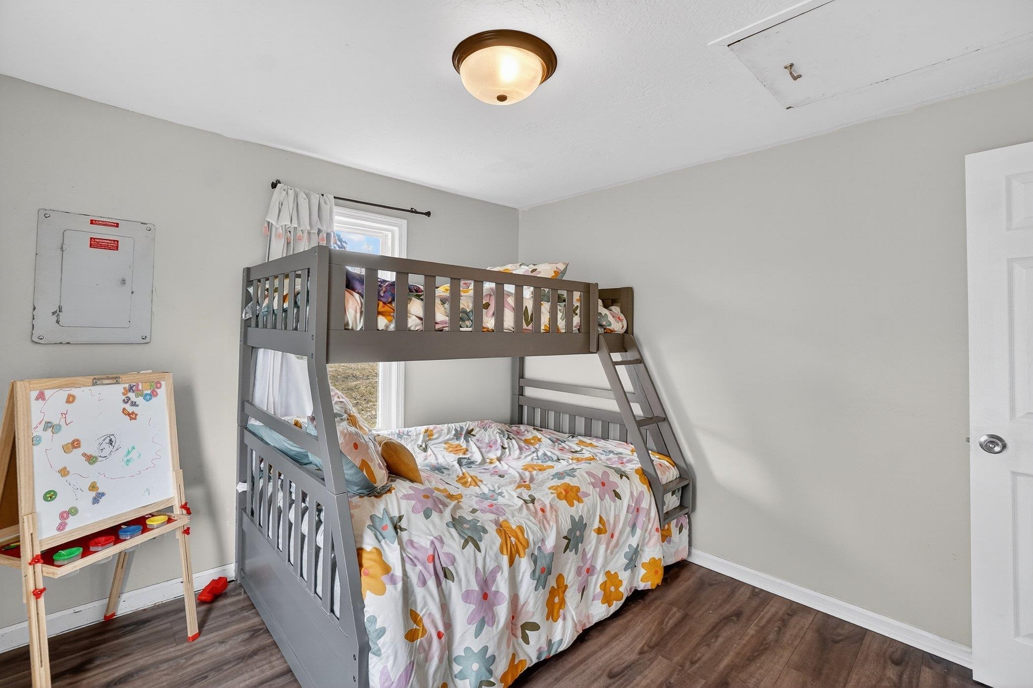 5322 N Elms Road, Flushing, MI, 48433