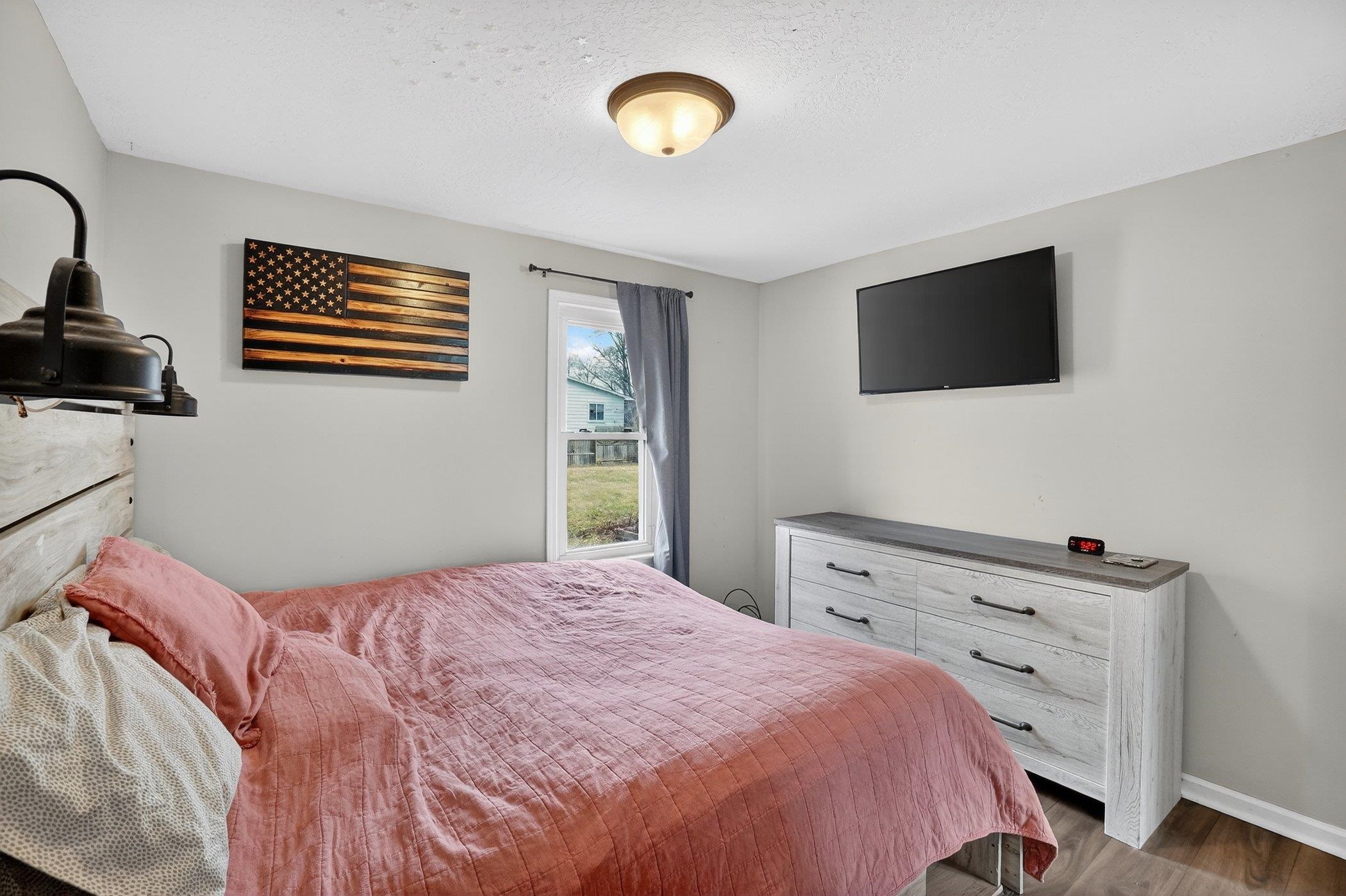 5322 N Elms Road, Flushing, MI, 48433