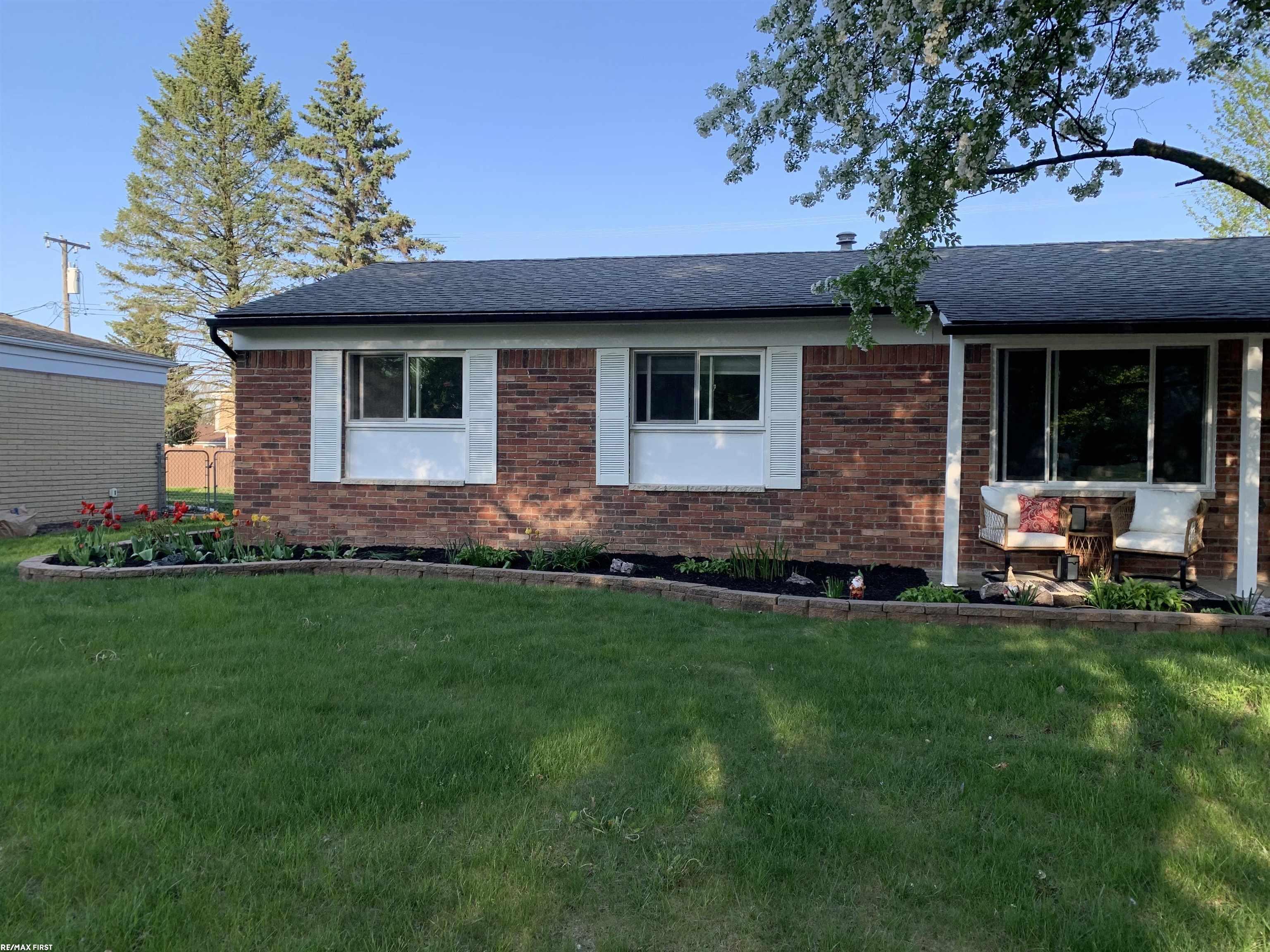 Homes for sale in Utica, MI | 45908 Keding St, Utica, MI 48317 | MLS# 50202112