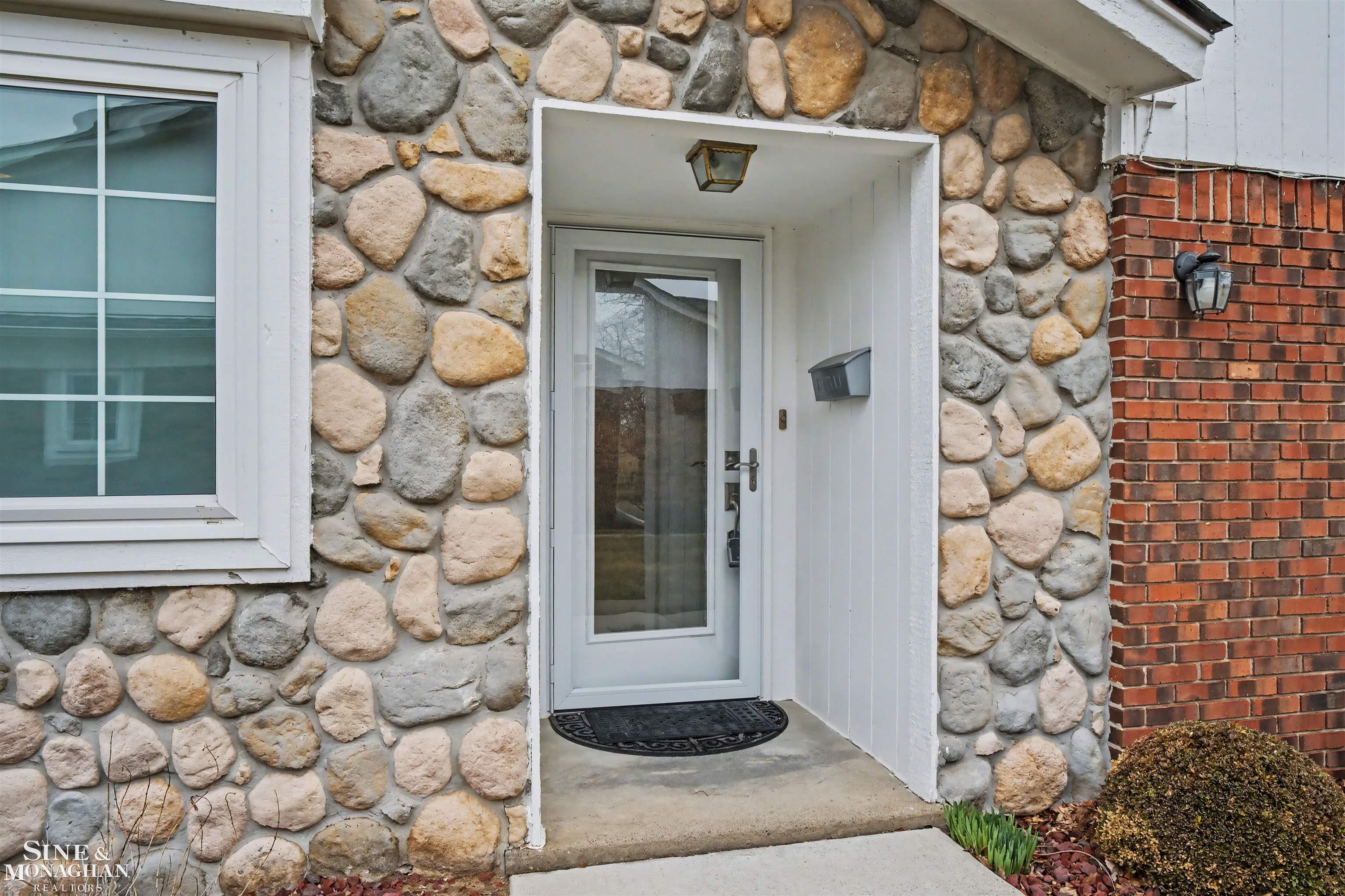 780 Country Club Drive, Saint Clair Shores, MI, 48082