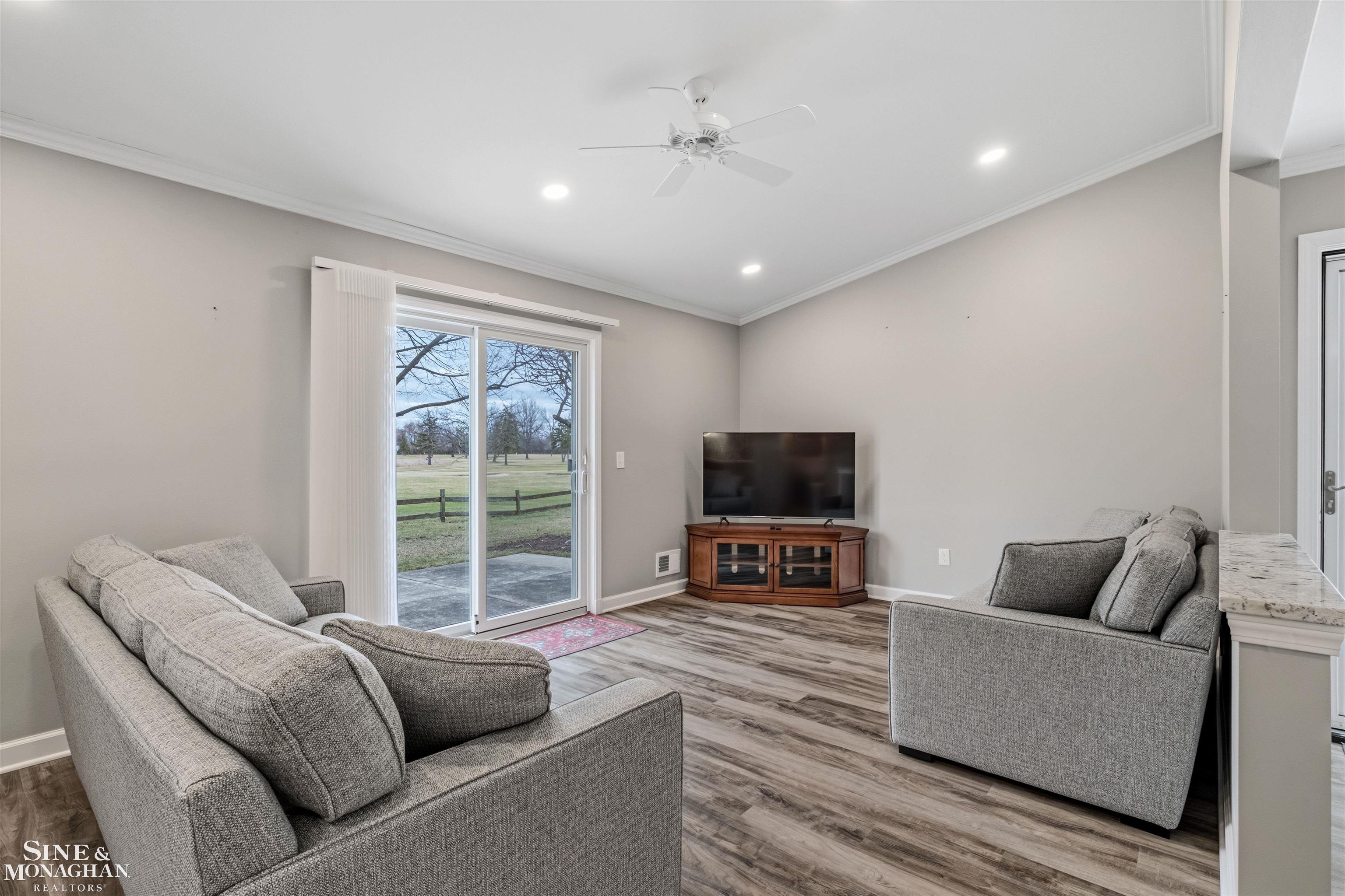 780 Country Club Drive, Saint Clair Shores, MI, 48082