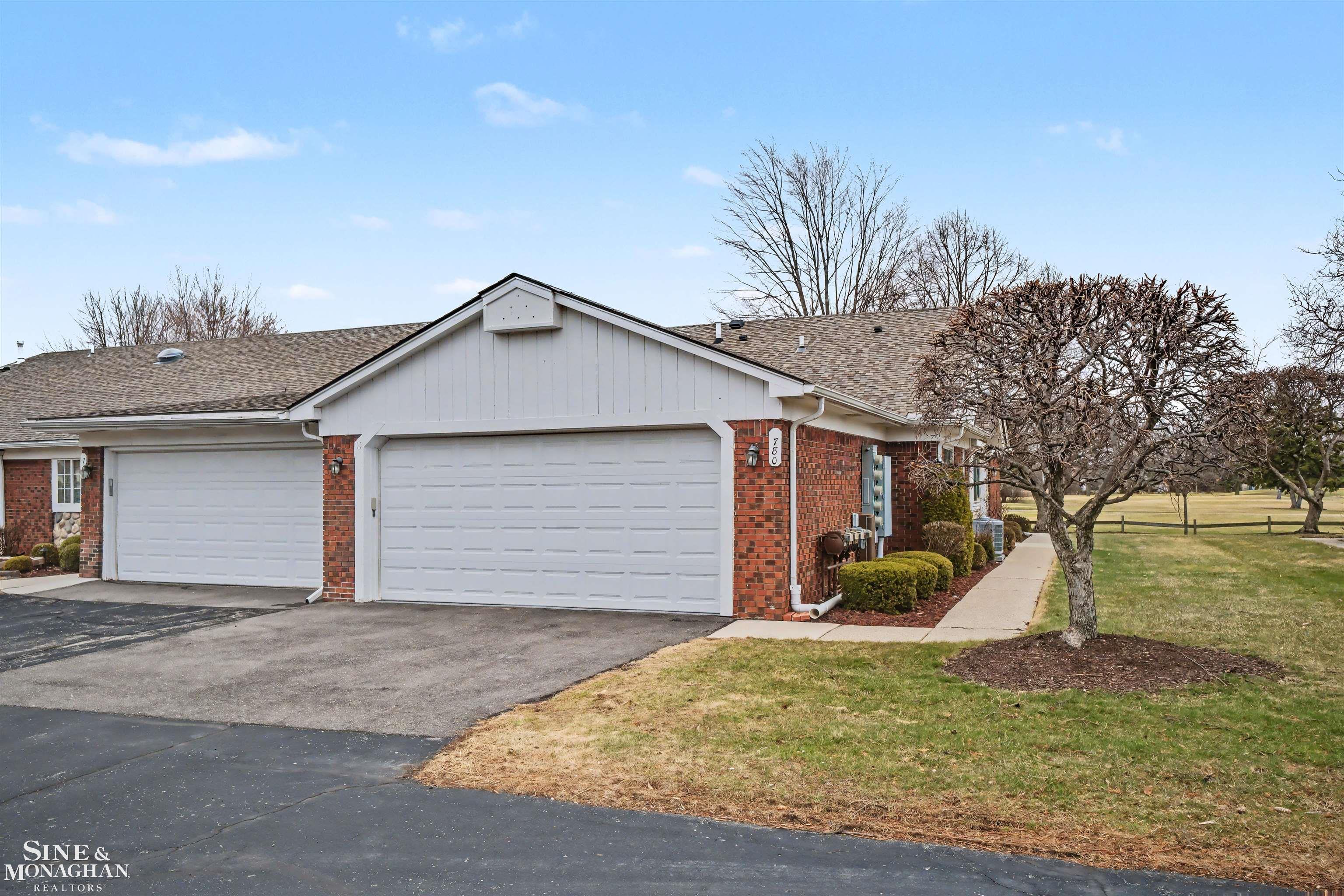 780 Country Club Drive, Saint Clair Shores, MI, 48082