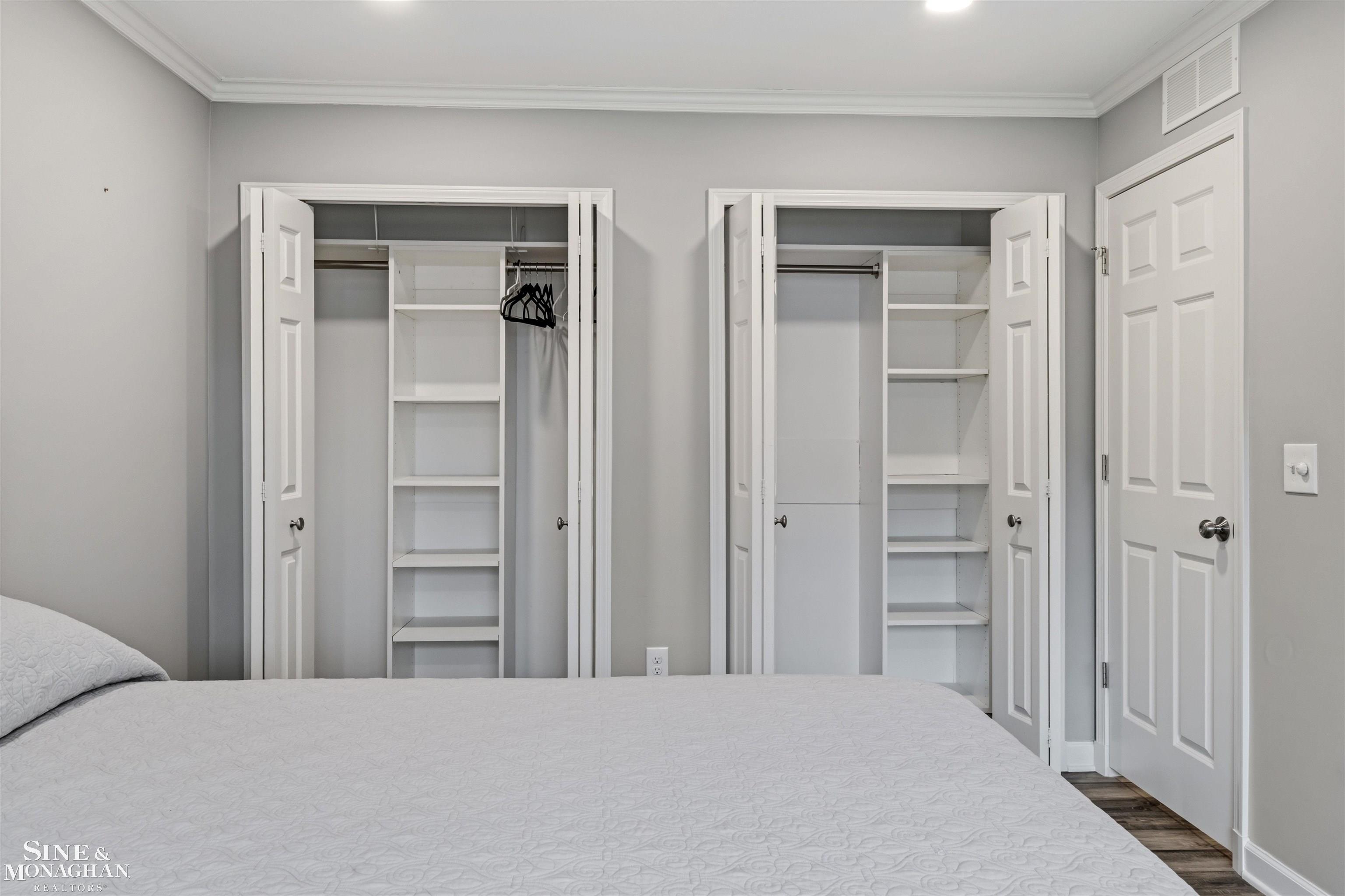 780 Country Club Drive, Saint Clair Shores, MI, 48082