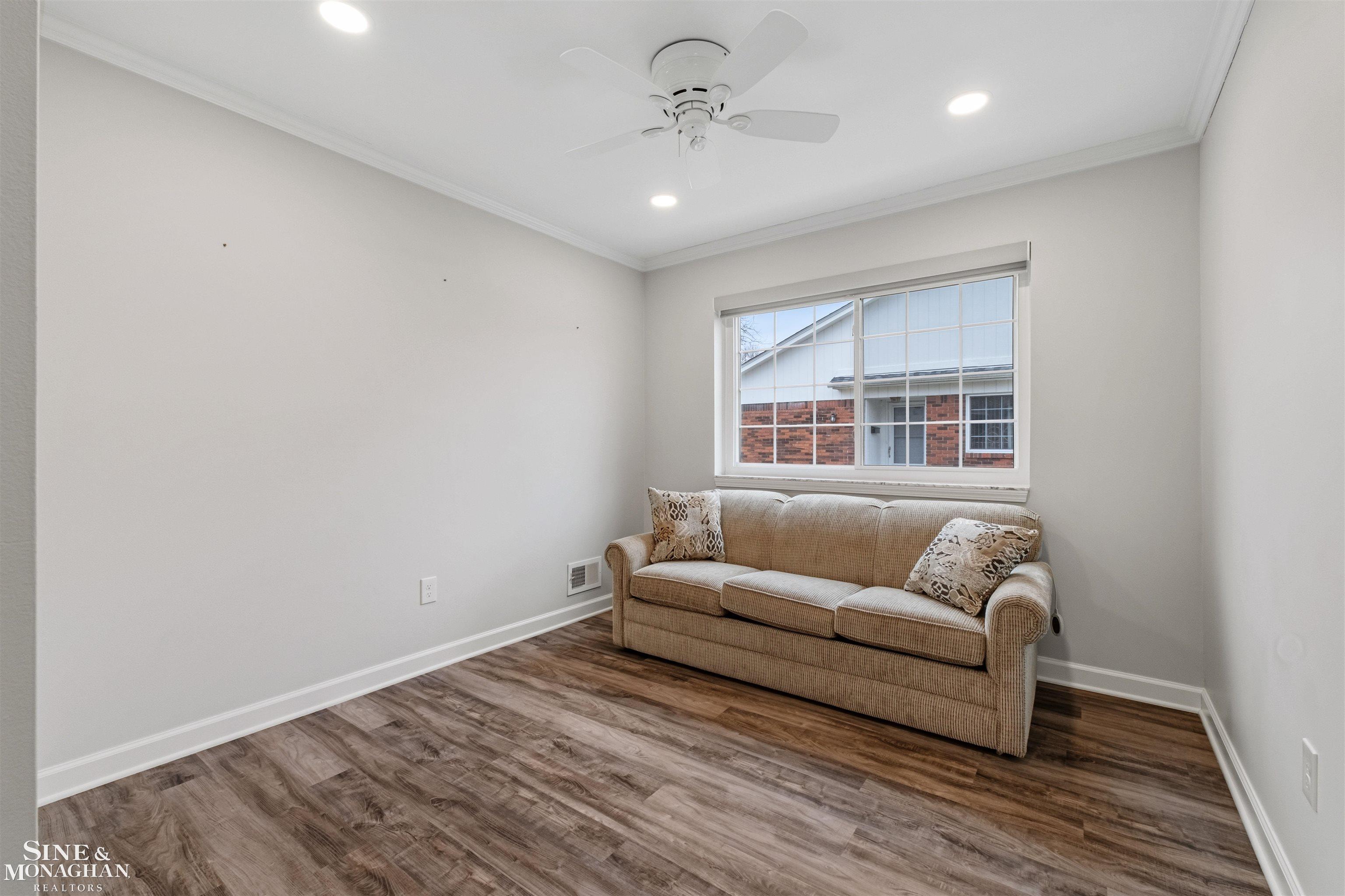 780 Country Club Drive, Saint Clair Shores, MI, 48082