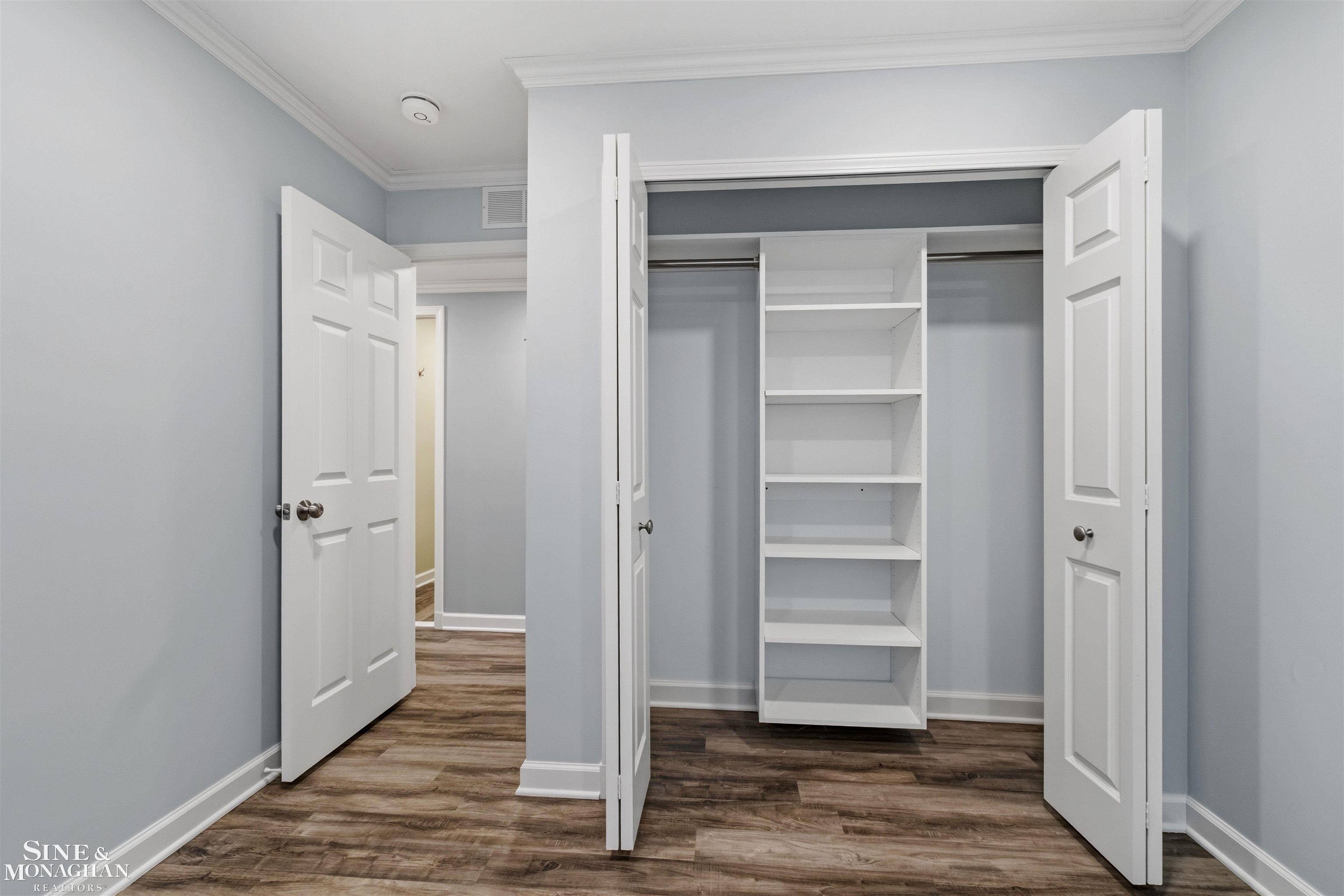 780 Country Club Drive, Saint Clair Shores, MI, 48082