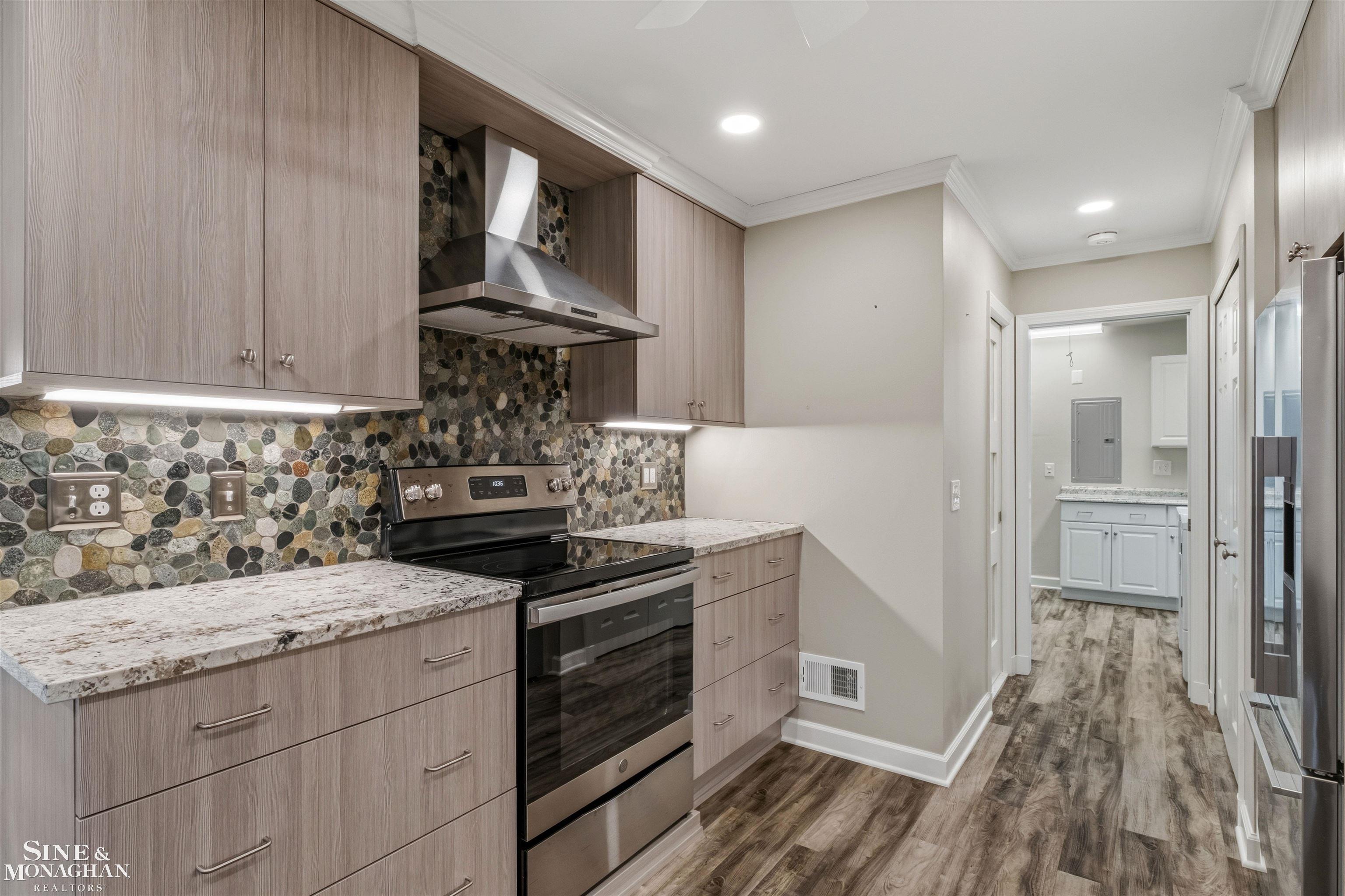 780 Country Club Drive, Saint Clair Shores, MI, 48082