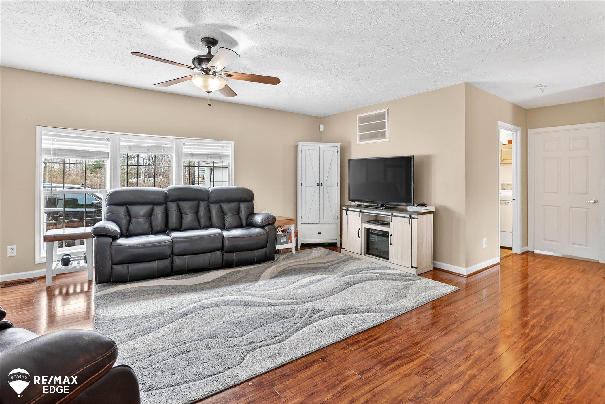 Homes for sale in Clifford, MI | 6385 Mayville Rd, Clifford, MI 48727 | MLS# 50202127