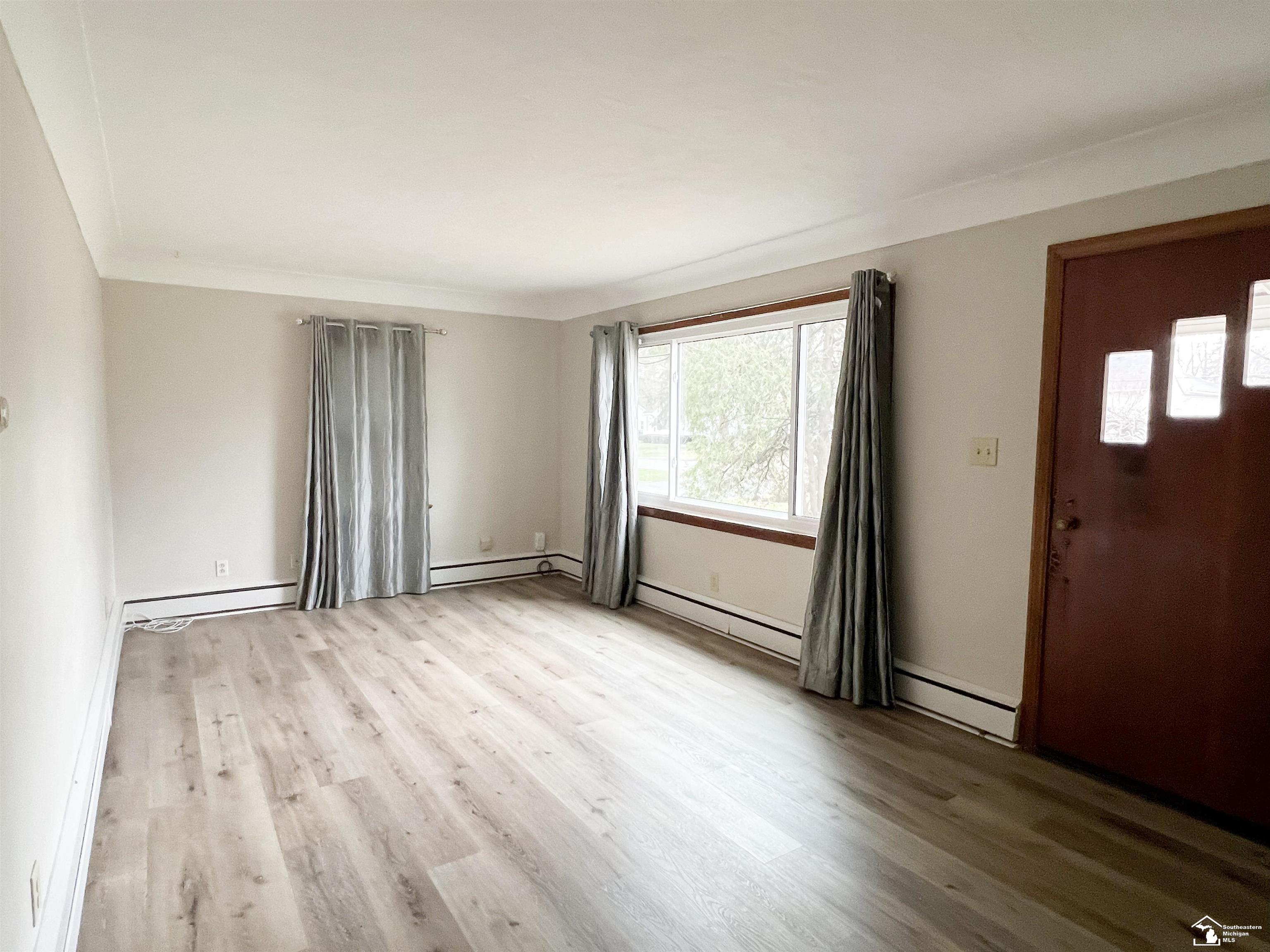 1142 South Park Drive, Temperance, MI, 48182