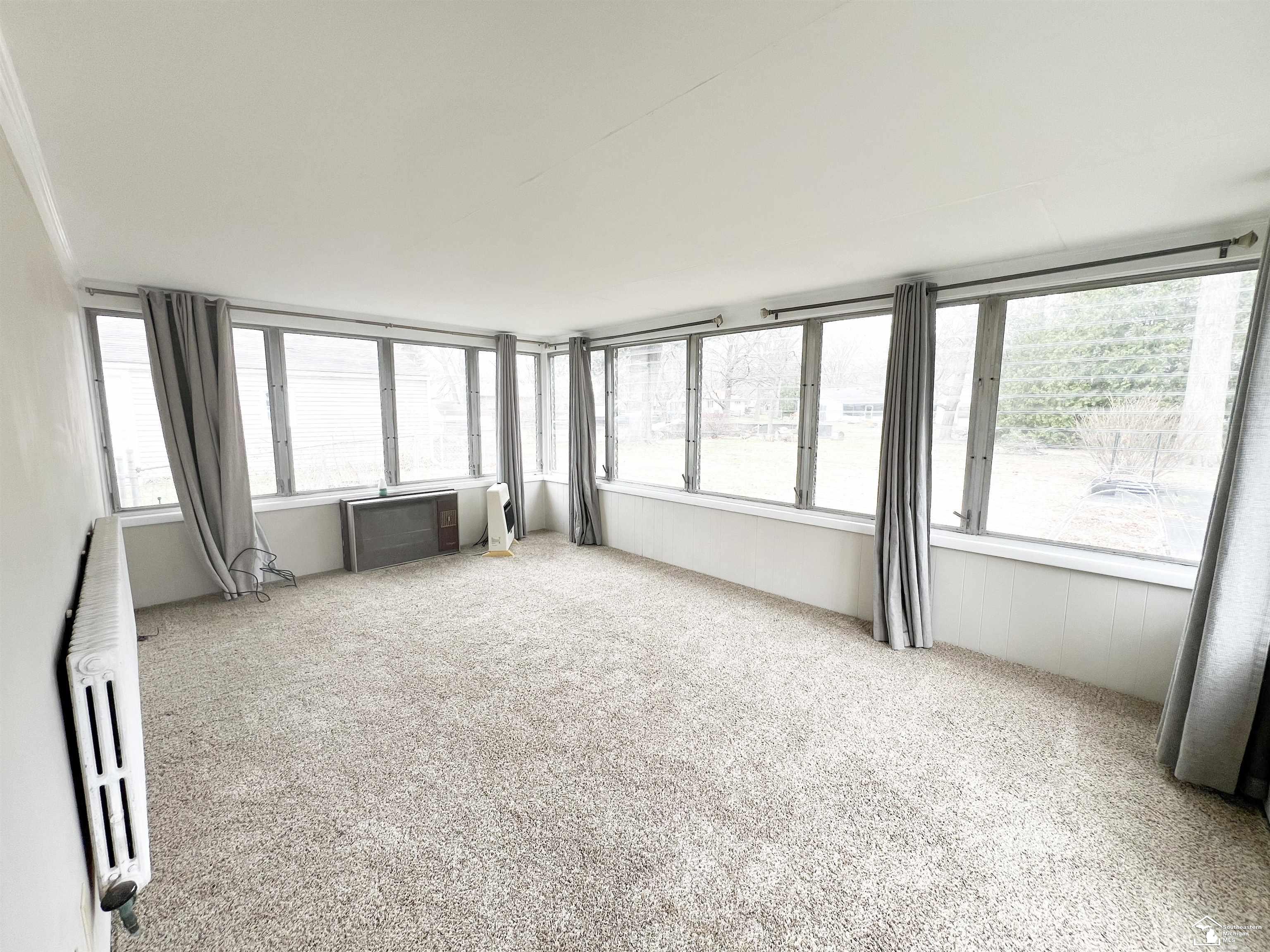 1142 South Park Drive, Temperance, MI, 48182