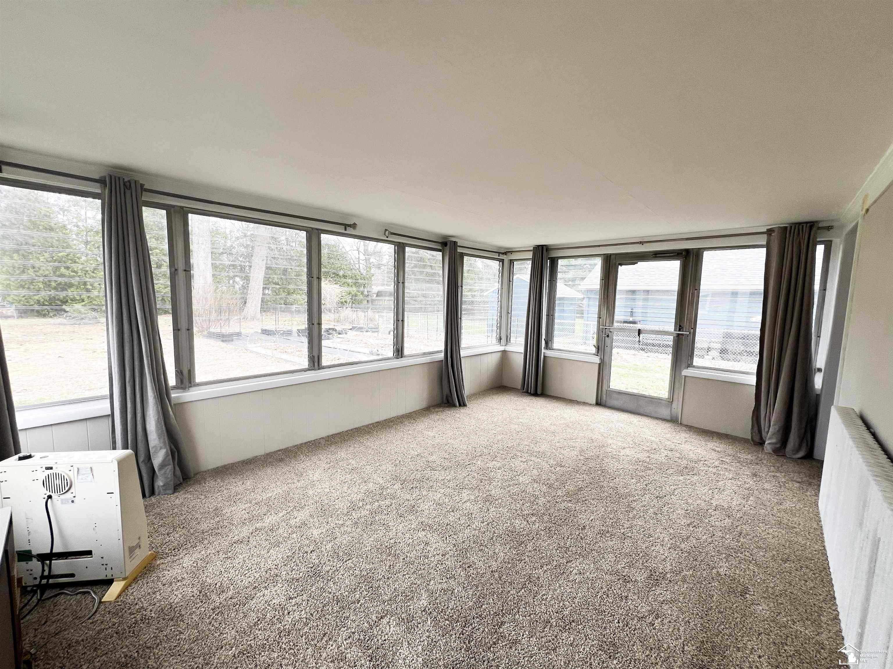 1142 South Park Drive, Temperance, MI, 48182