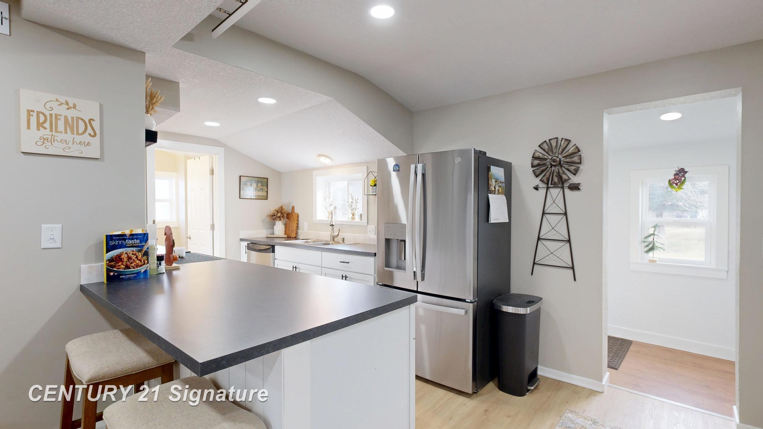 310 S Franklin St, Zilwaukee, MI, 48604