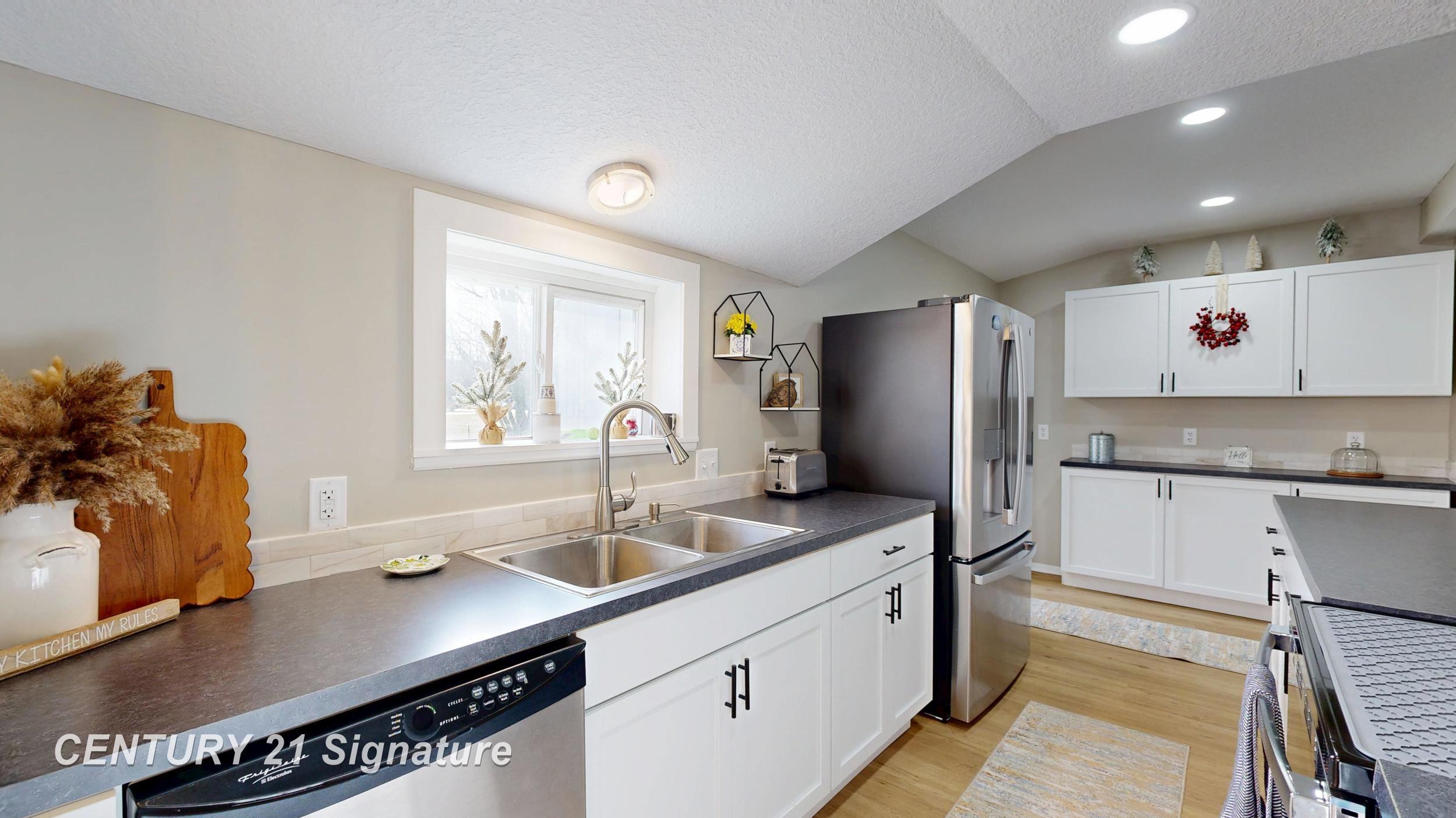 310 S Franklin St, Zilwaukee, MI, 48604