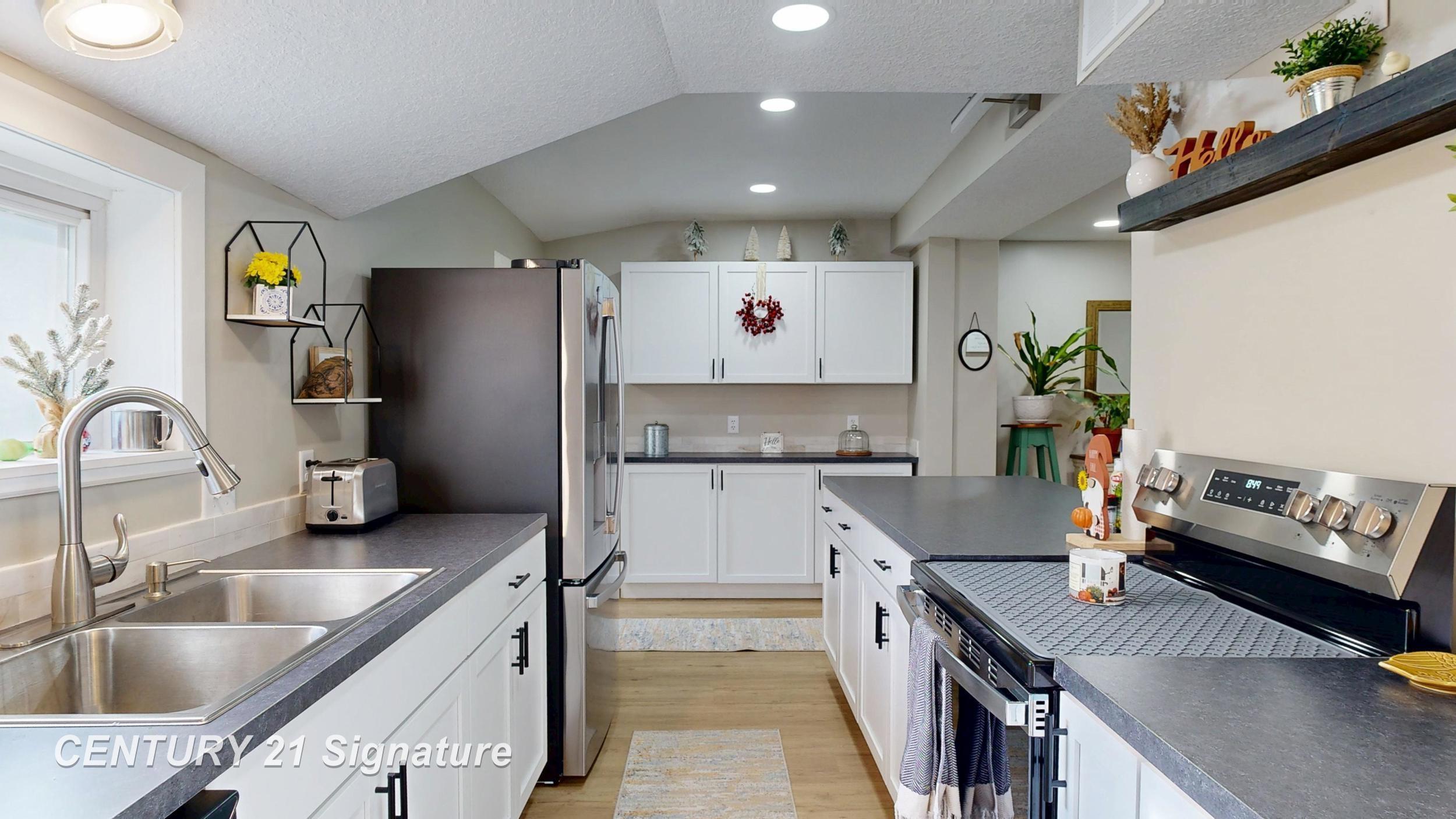 310 S Franklin St, Zilwaukee, MI, 48604