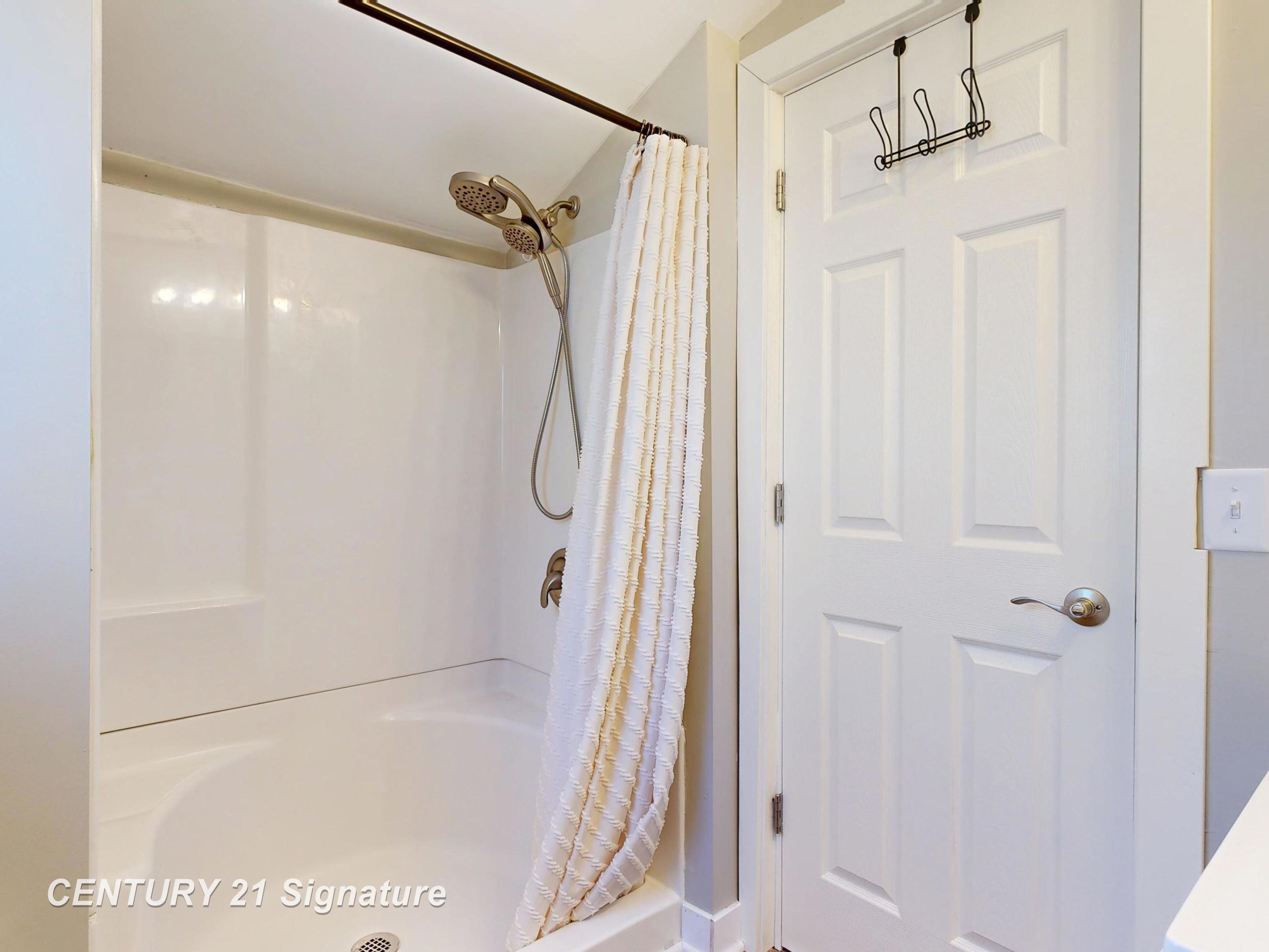 310 S Franklin St, Zilwaukee, MI, 48604