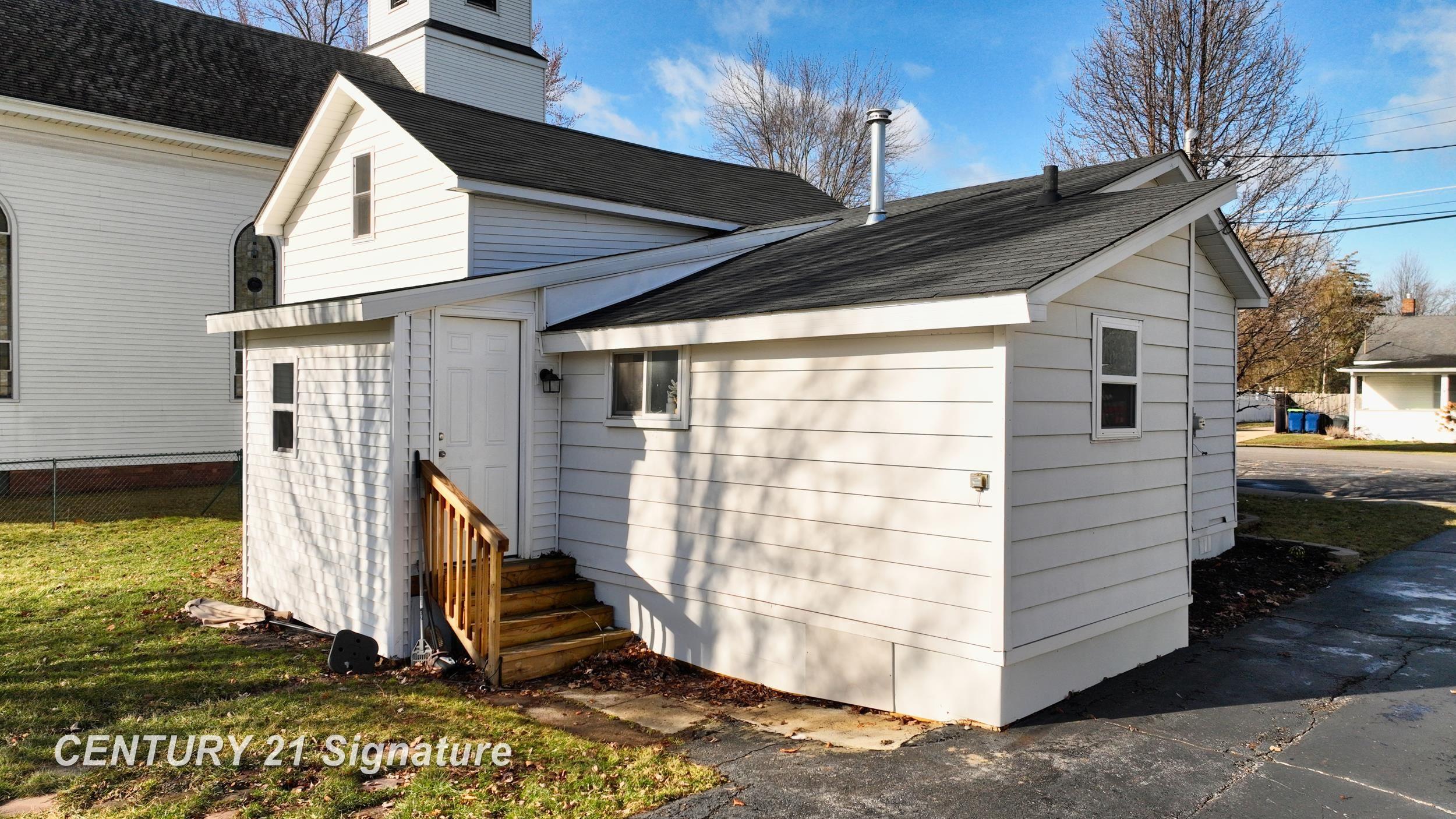 310 S Franklin St, Zilwaukee, MI, 48604