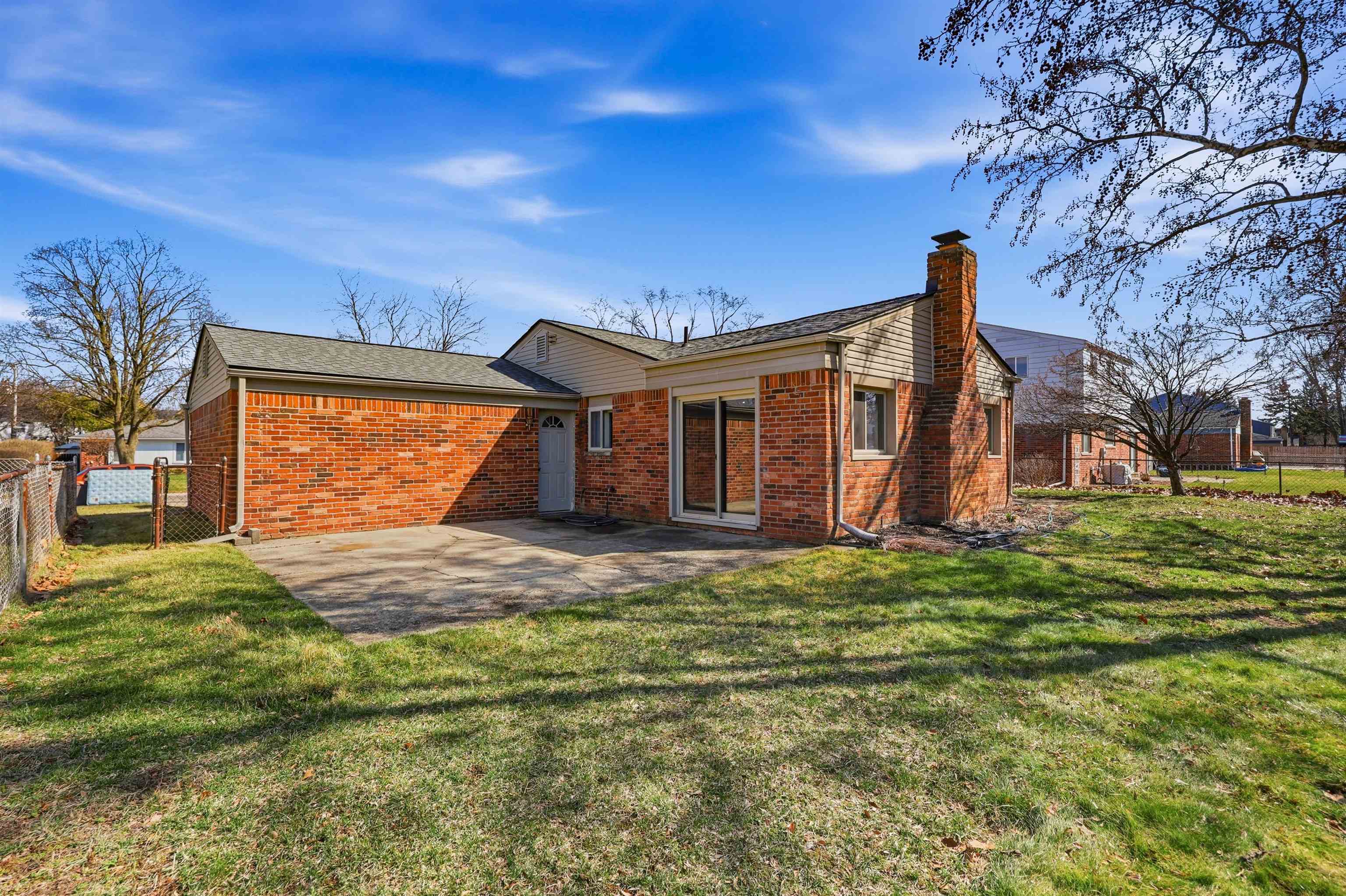 Homes for sale in Utica, MI | 45573 Keding St, Utica, MI 48317 | MLS# 50202172