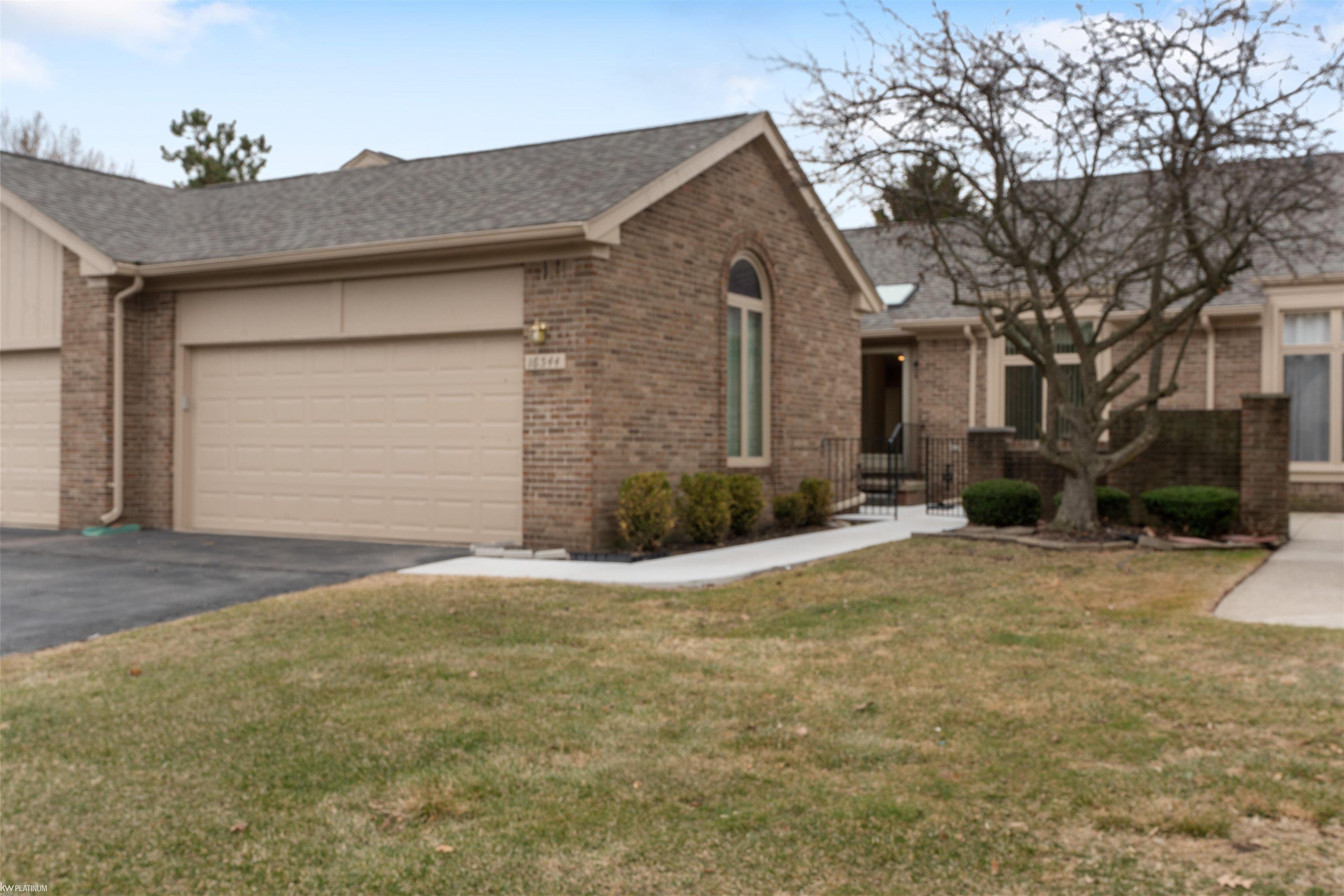 16544 Sarjay Street, Clinton Township, MI, 48038