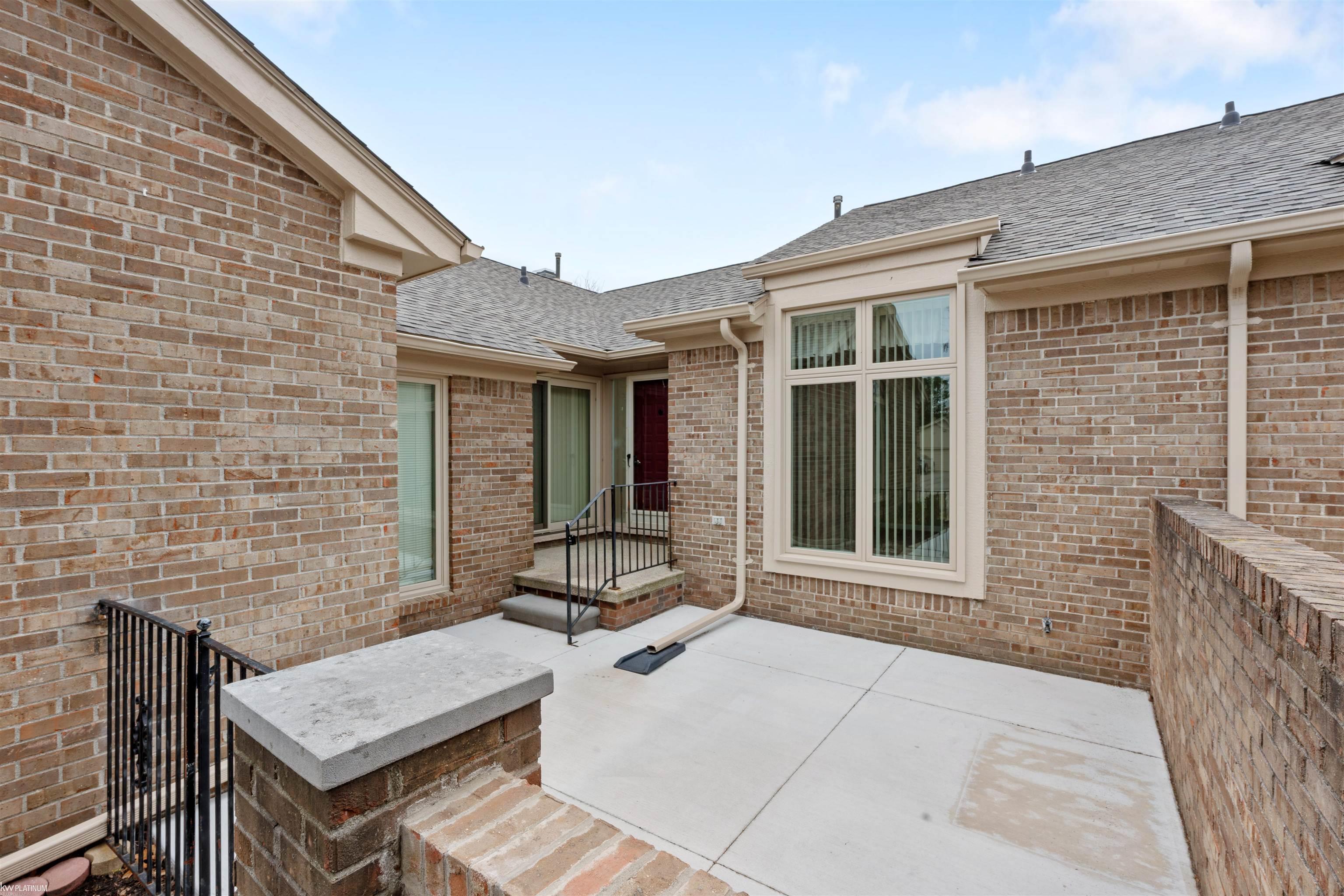 16544 Sarjay Street, Clinton Township, MI, 48038