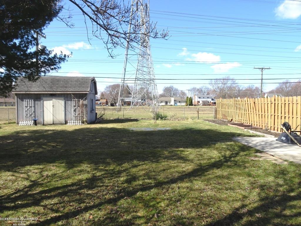 28263 Newport Drive, Warren, MI, 48088