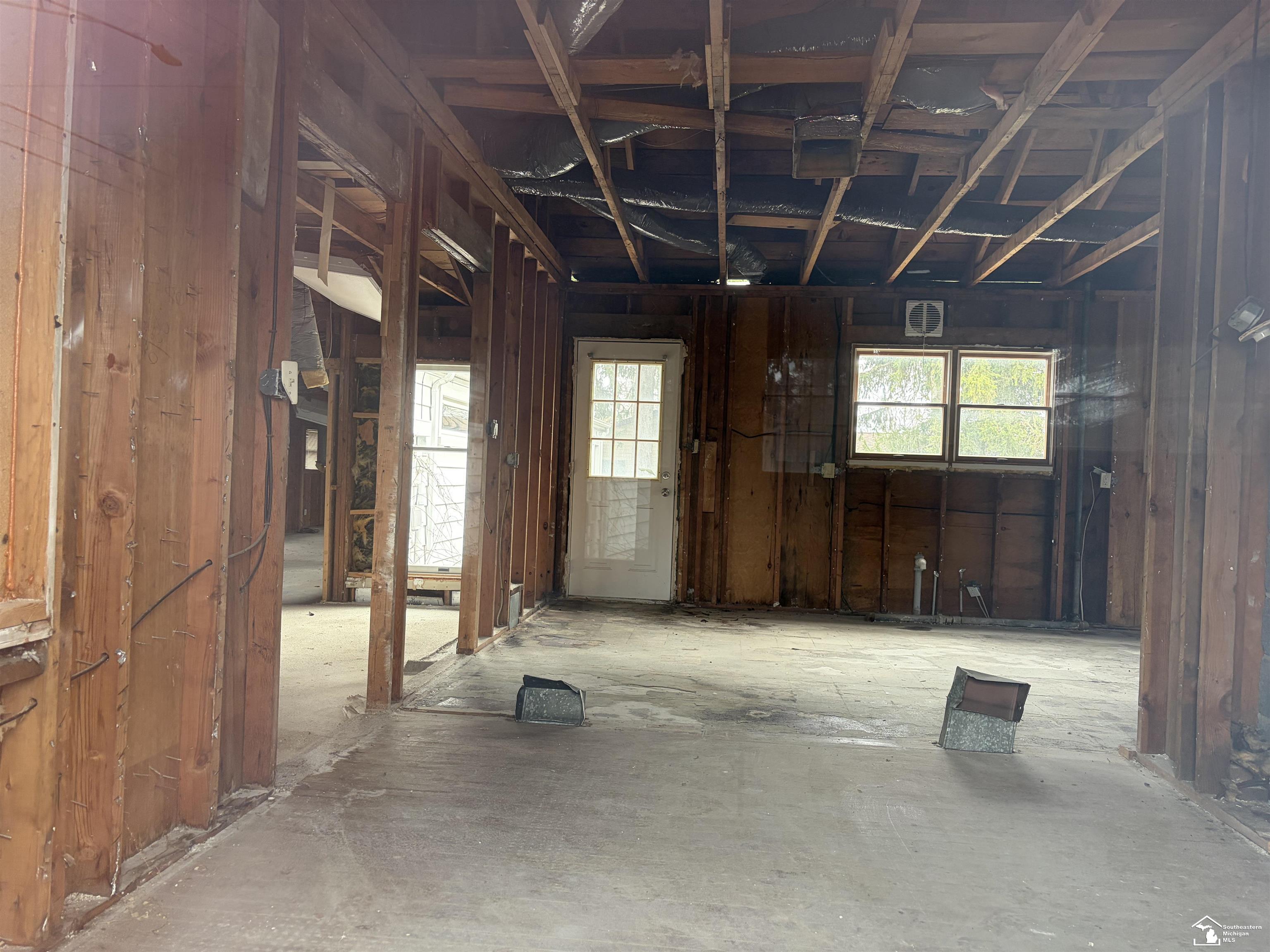 1492 N Monroe Street, Monroe, MI, 48162