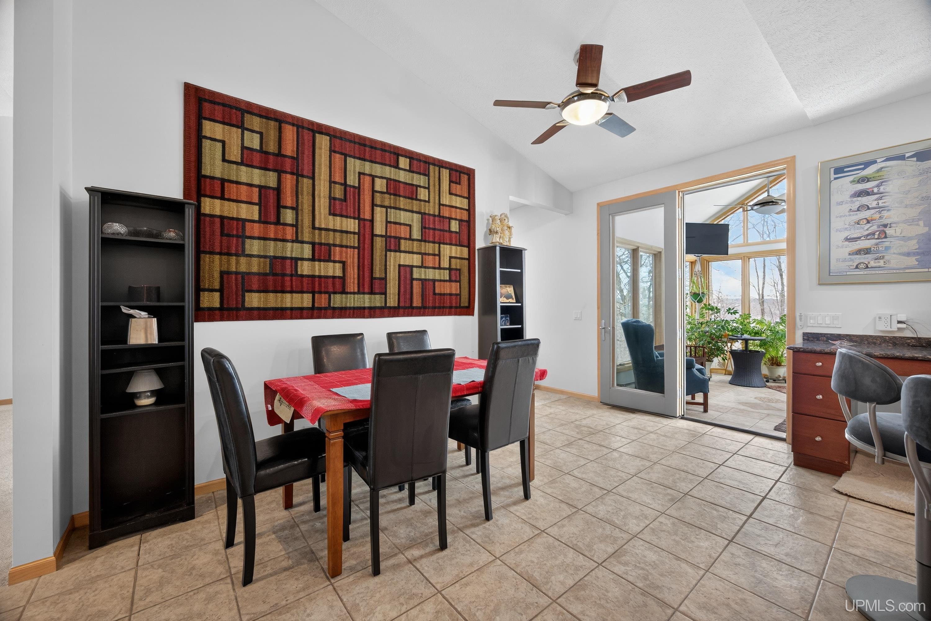 1800 Middle Point Lane, Houghton, MI, 49931