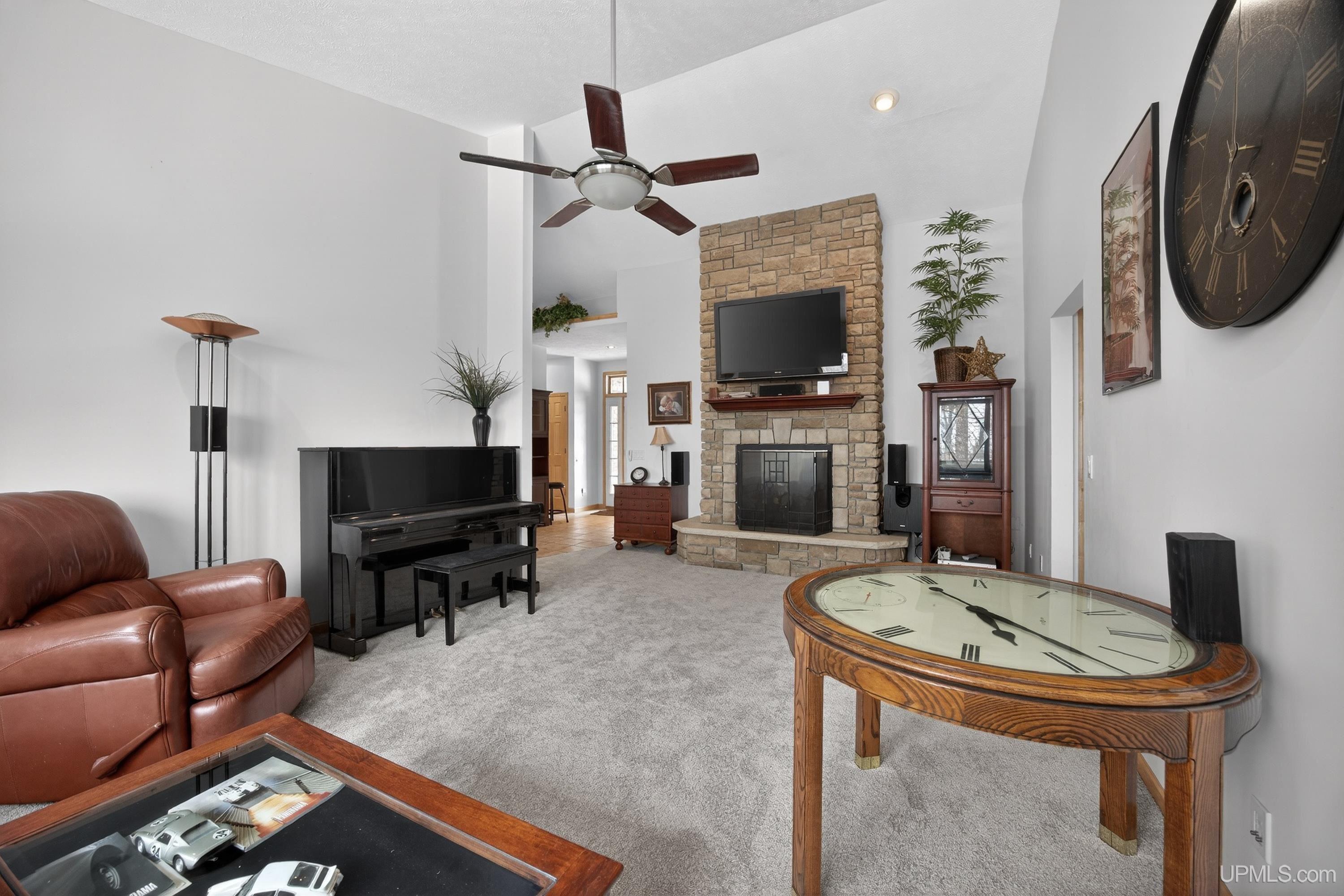 1800 Middle Point Lane, Houghton, MI, 49931