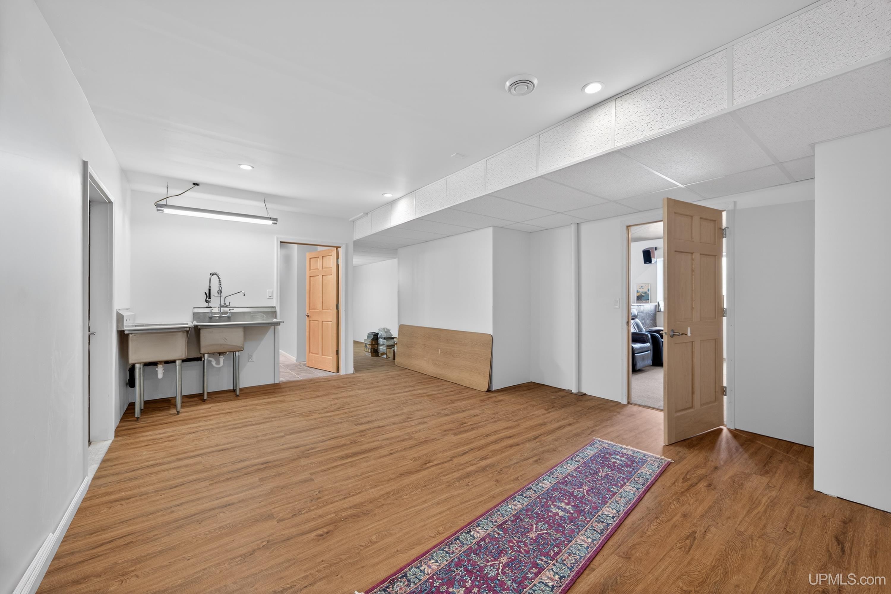 1800 Middle Point Lane, Houghton, MI, 49931