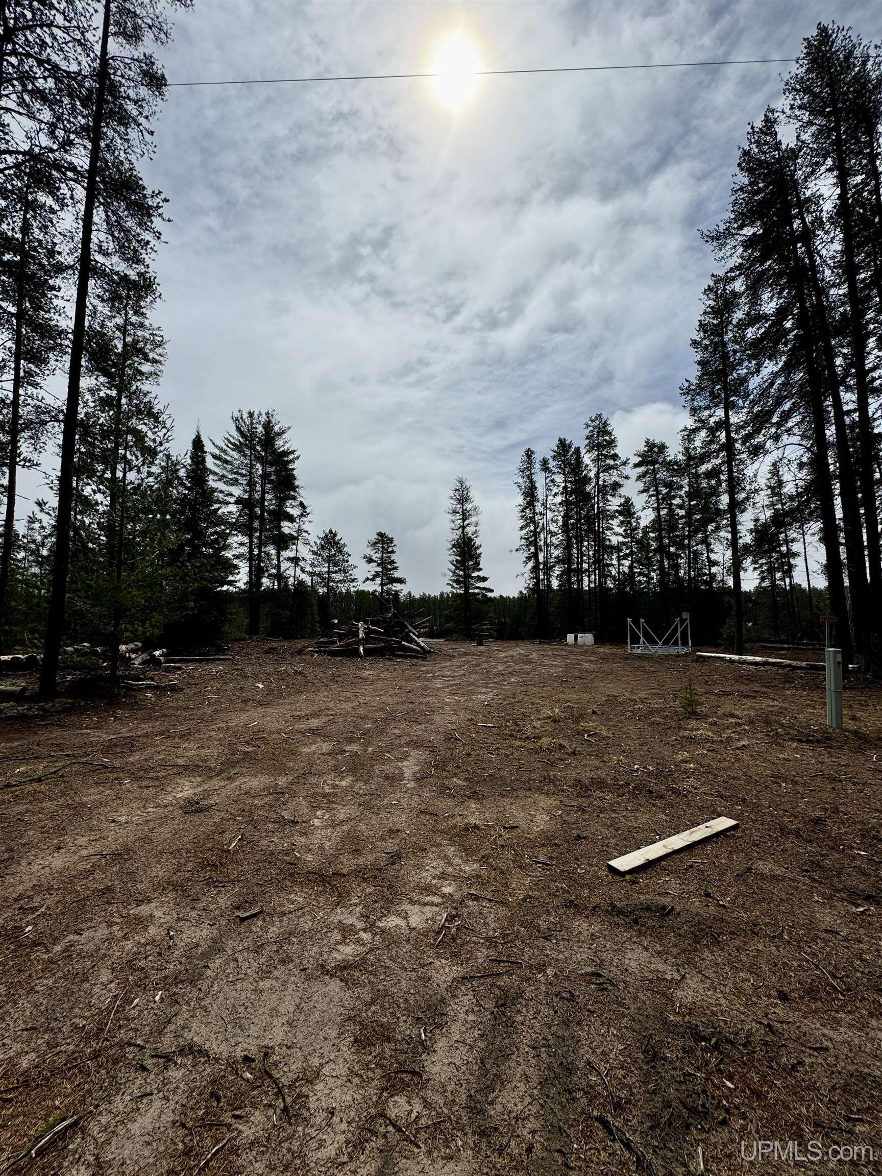 61 Road One Road, Ishpeming, MI, 49849