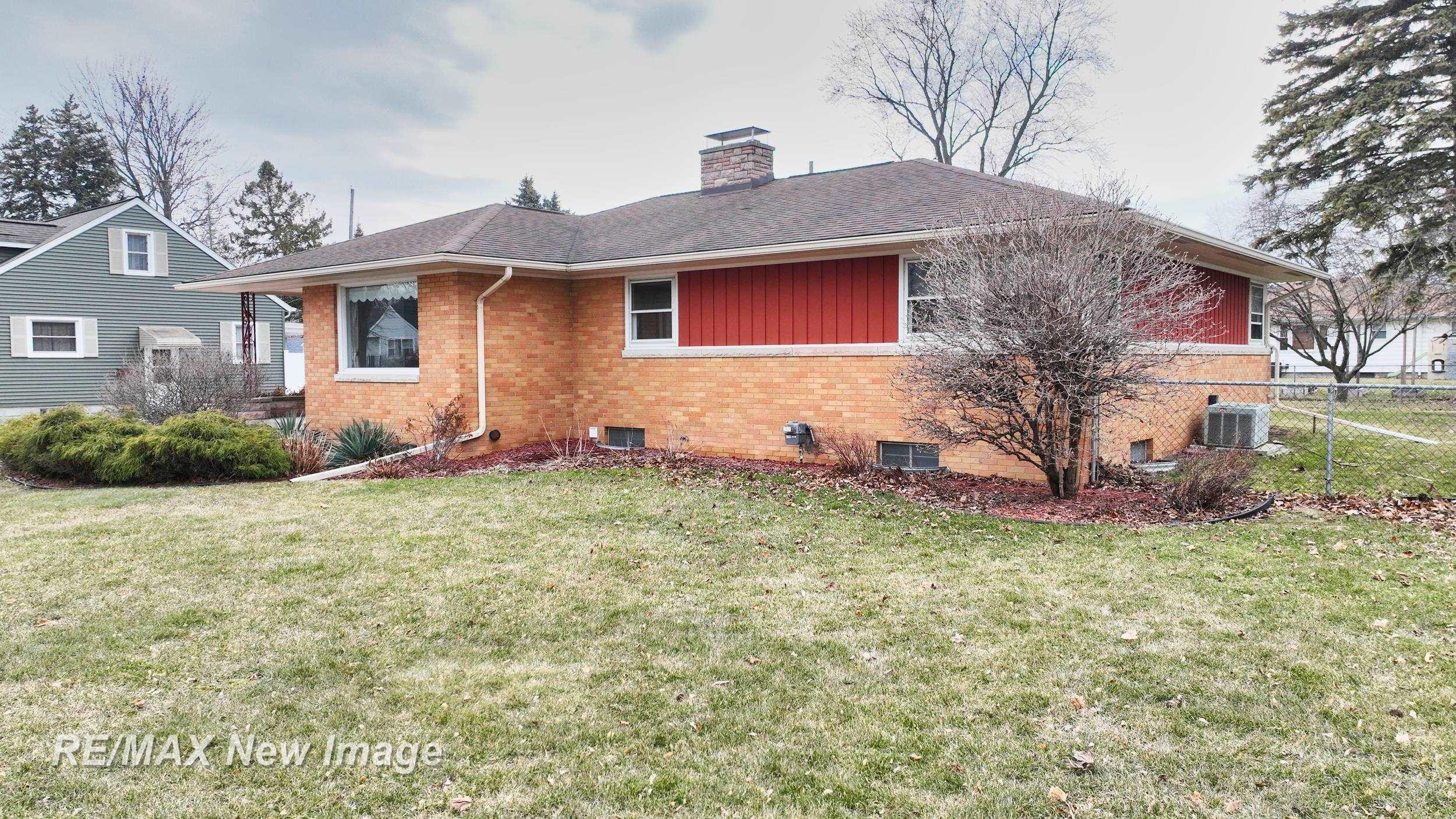 1808 S Farragut Street, Bay City, MI, 48708