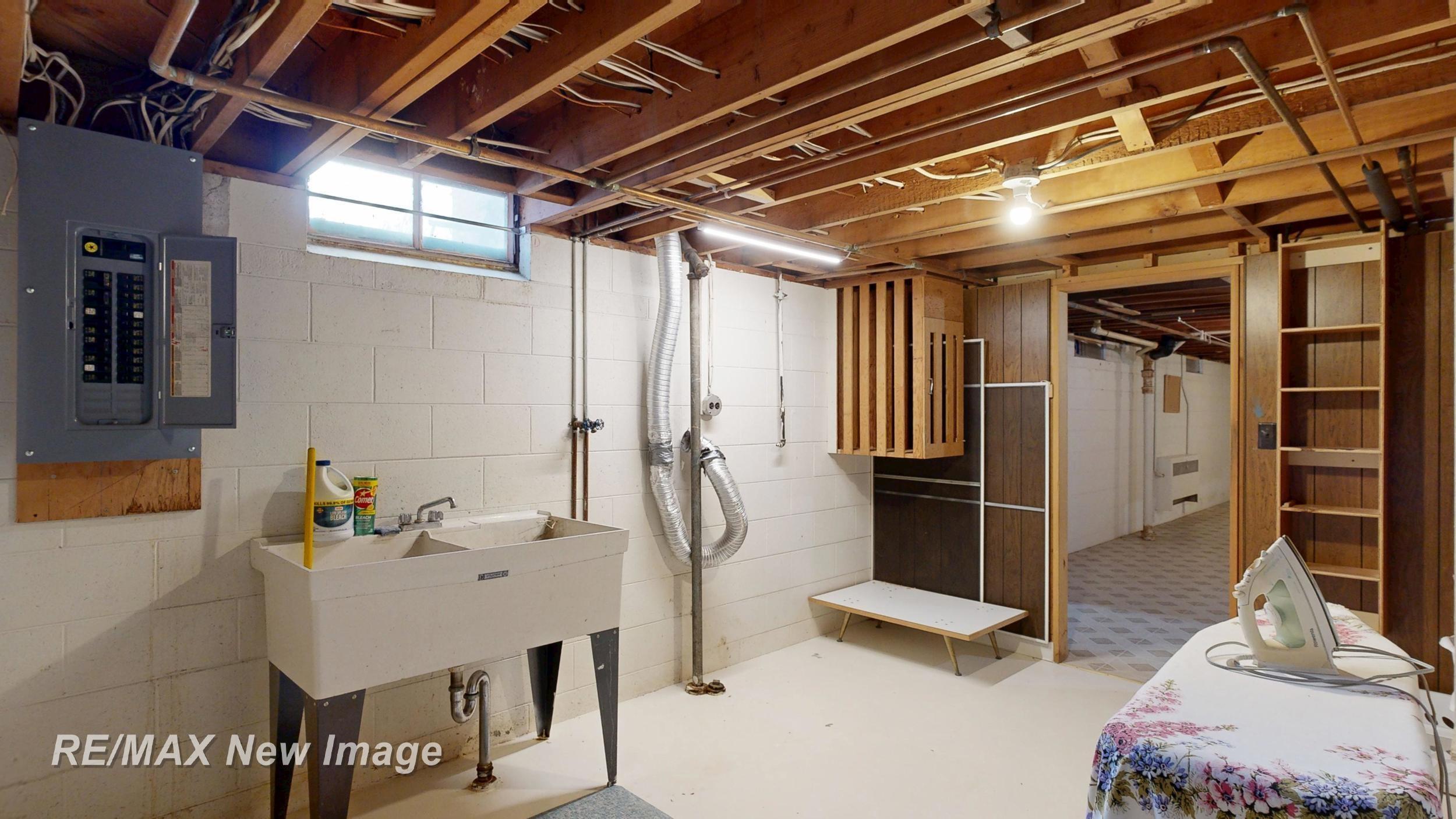 1808 S Farragut Street, Bay City, MI, 48708