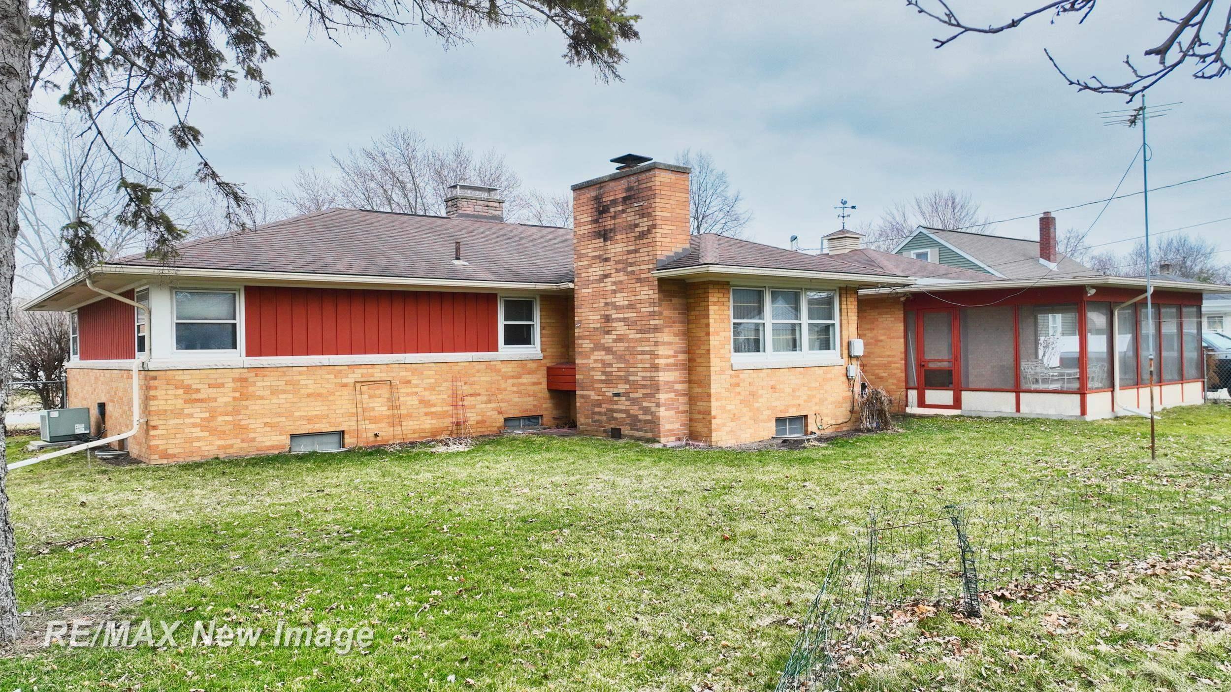 1808 S Farragut Street, Bay City, MI, 48708