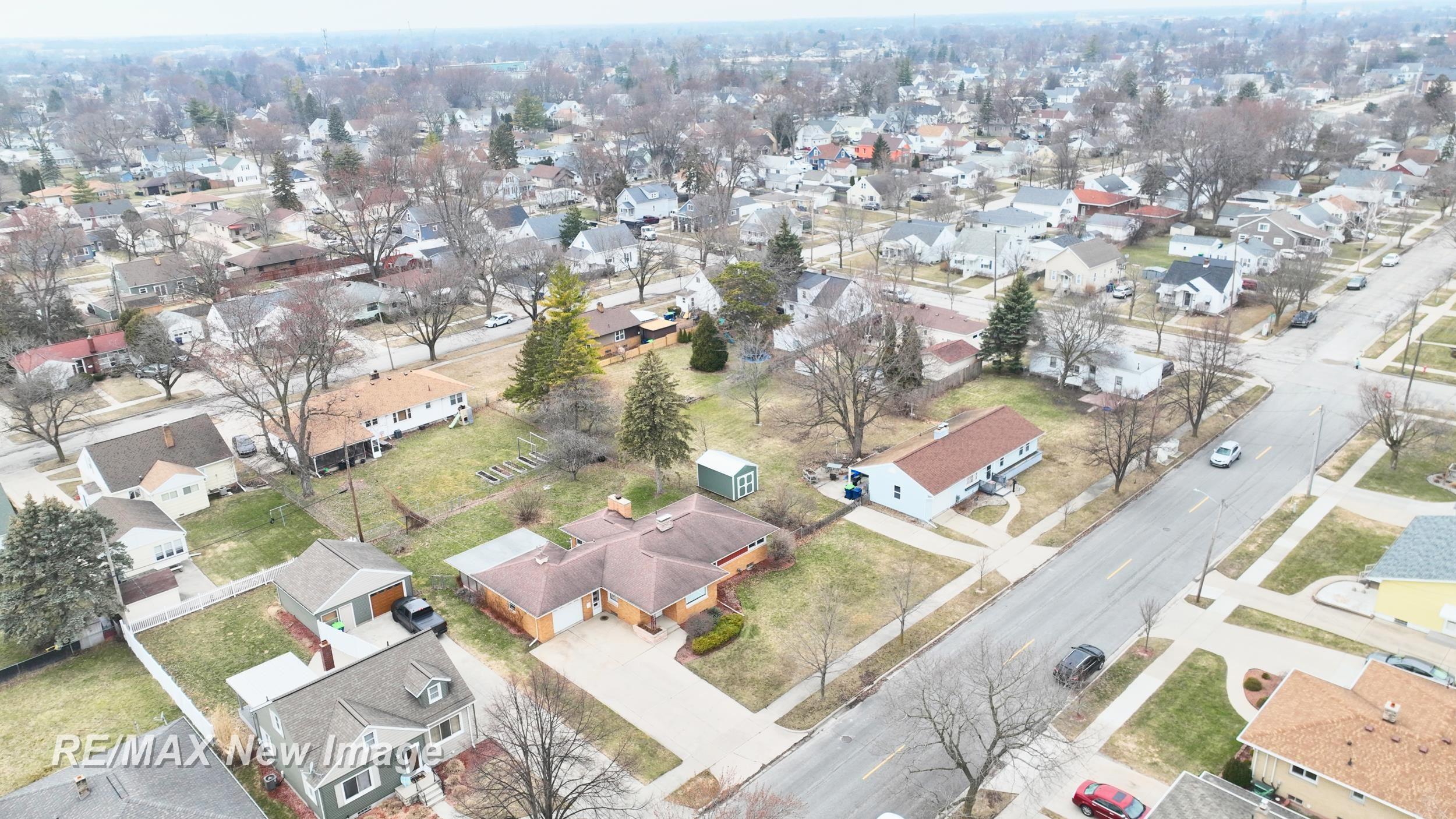 1808 S Farragut Street, Bay City, MI, 48708