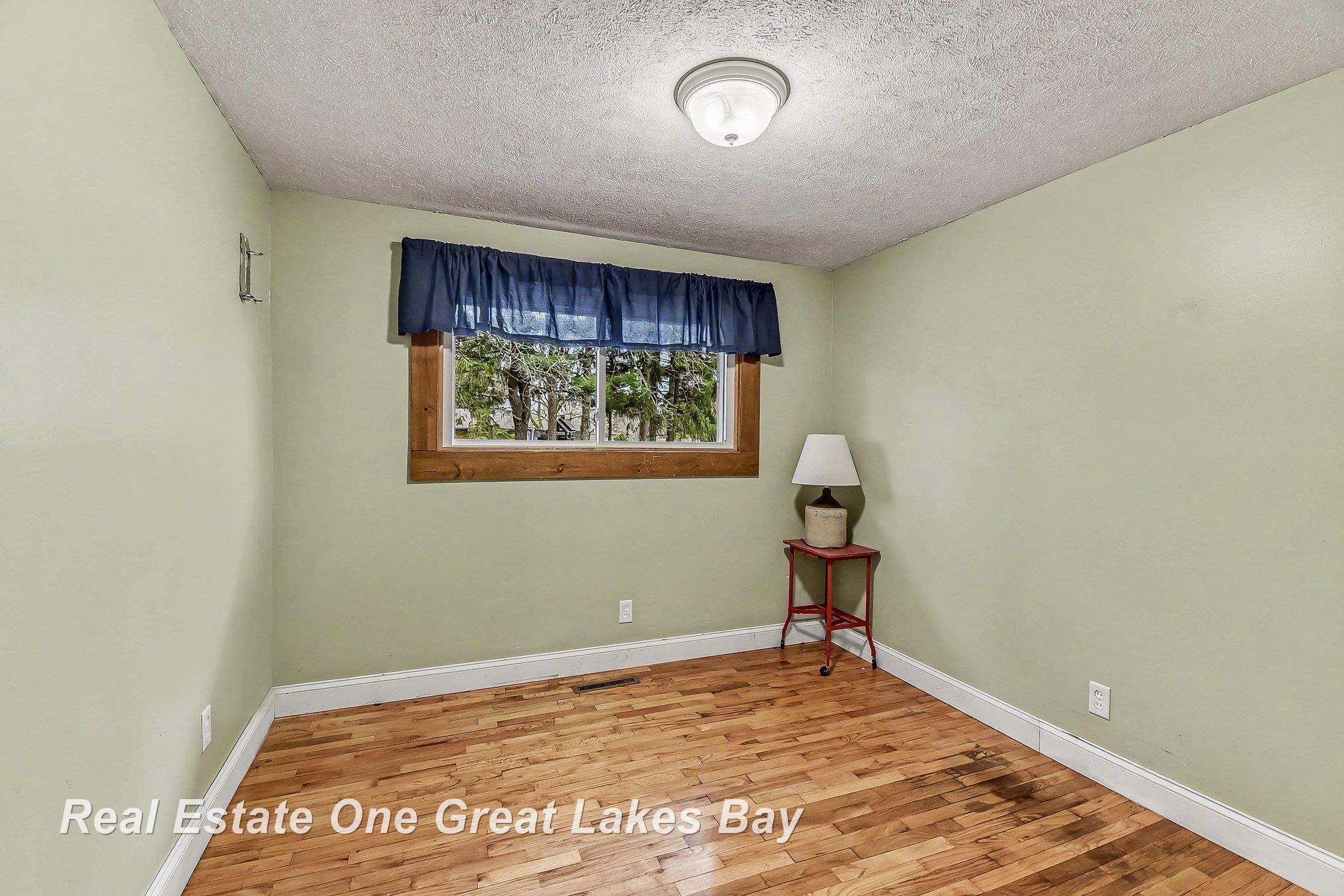 1311 Dover Place, Saginaw, MI, 48638