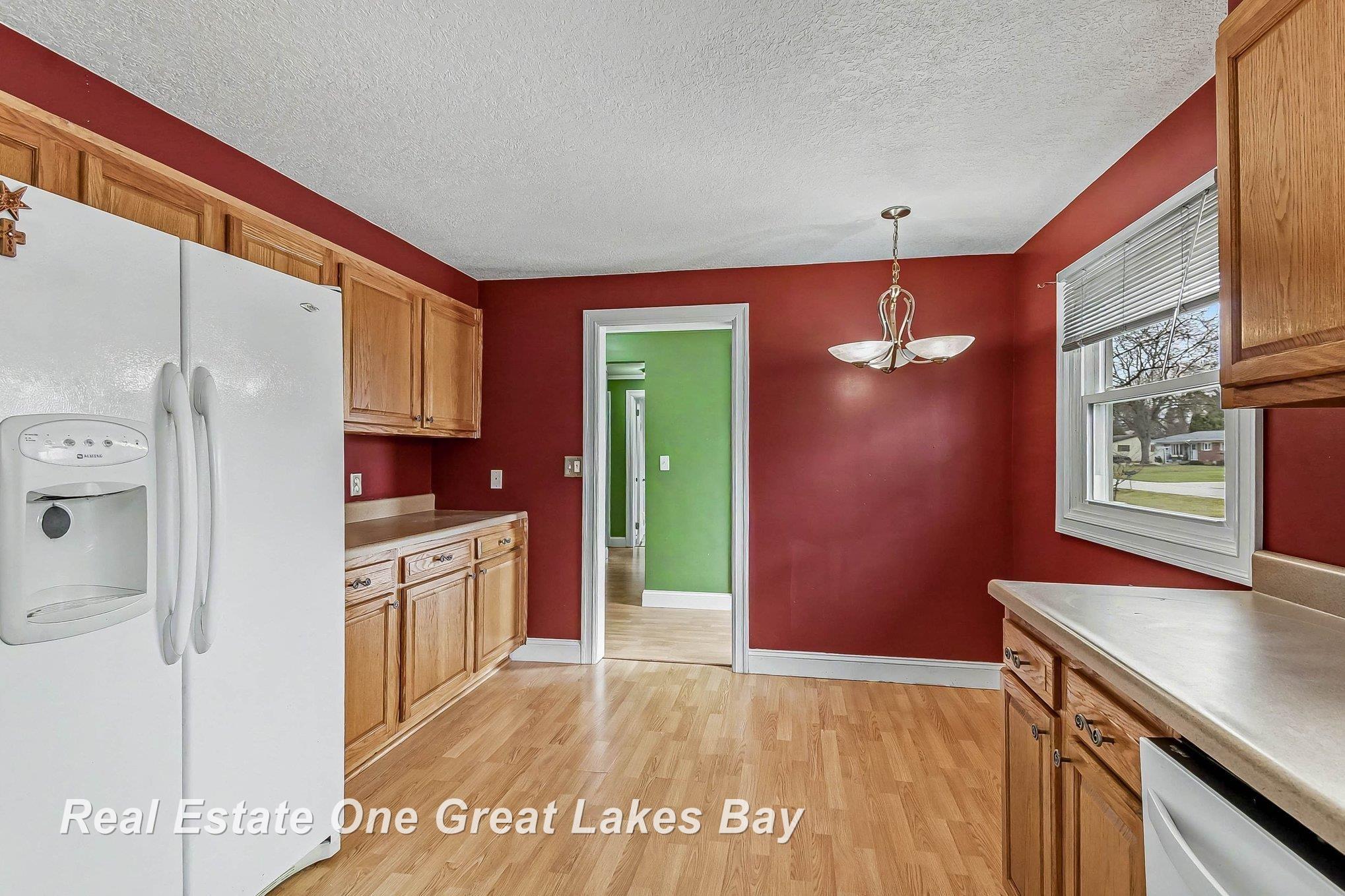 1311 Dover Place, Saginaw, MI, 48638