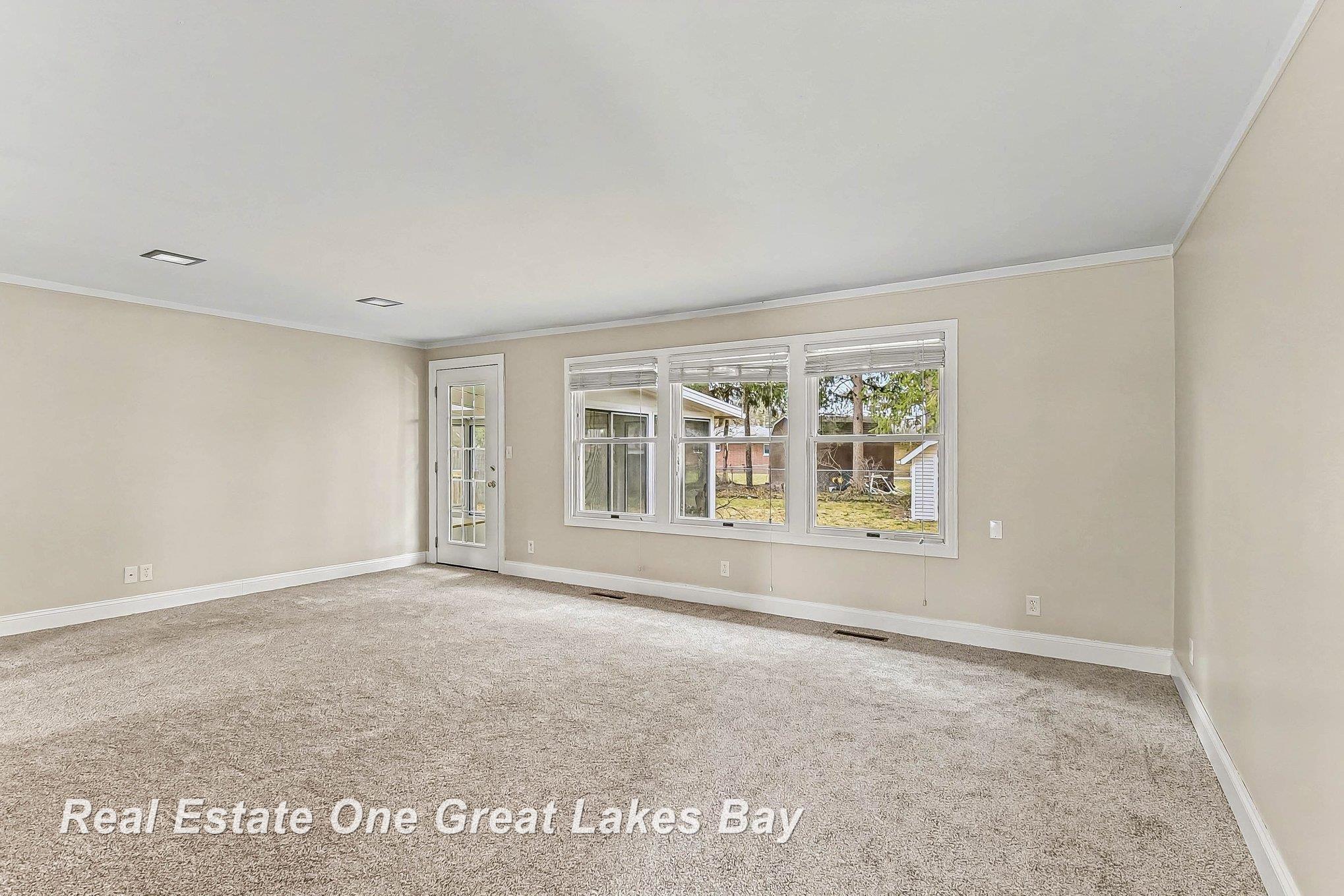 1311 Dover Place, Saginaw, MI, 48638