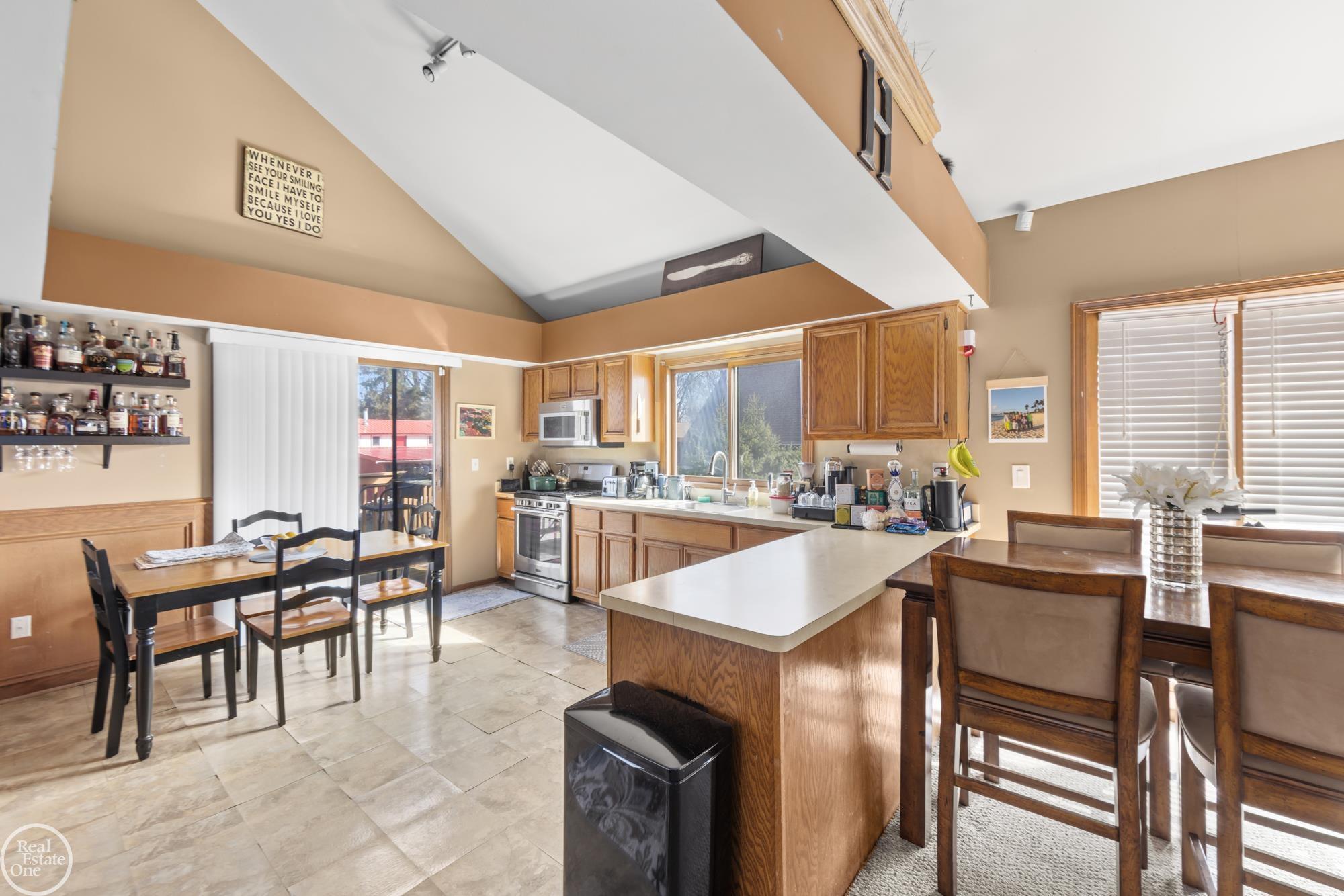 8385 22 Mile Road, Shelby Twp, MI, 48317