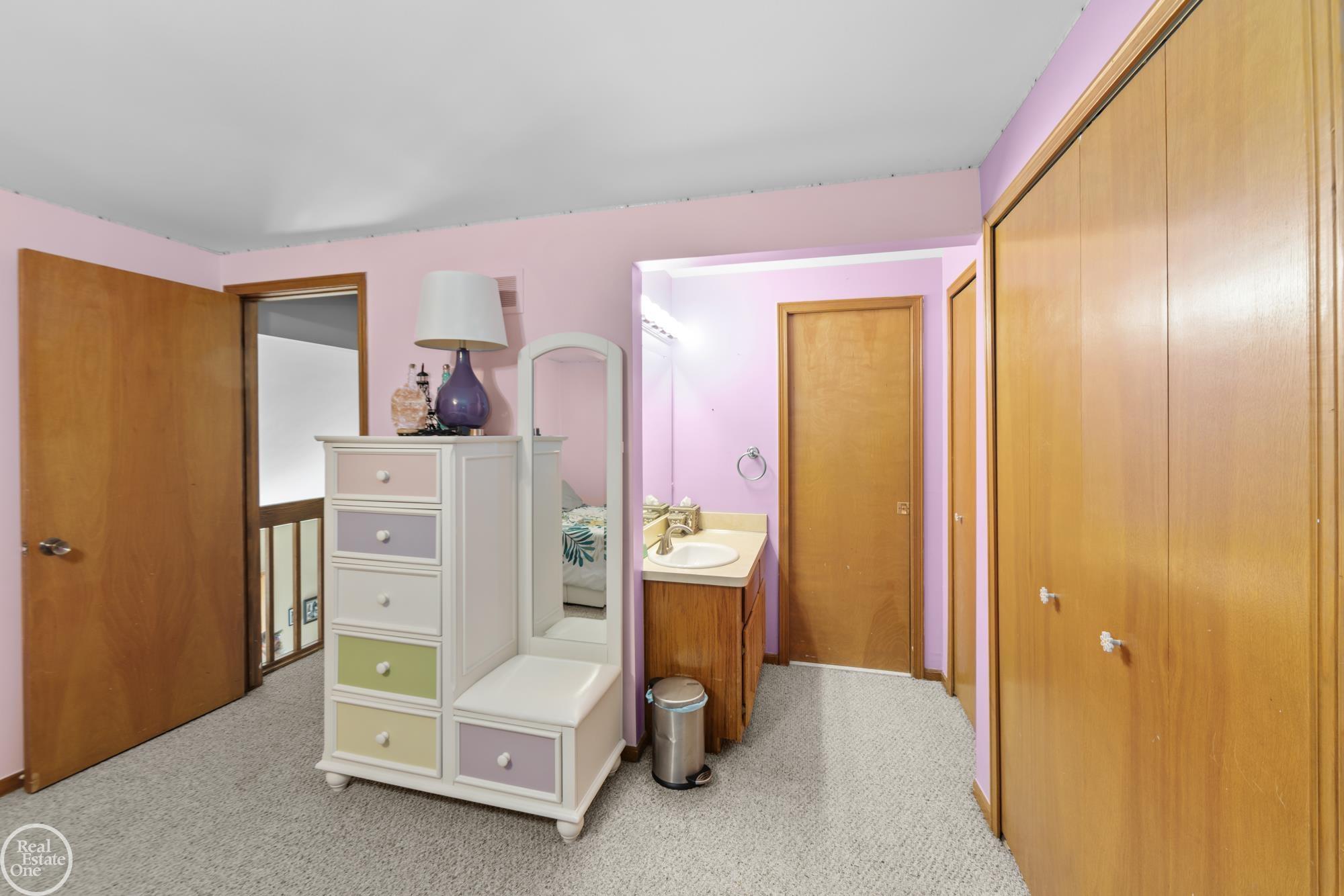 8385 22 Mile Road, Shelby Twp, MI, 48317