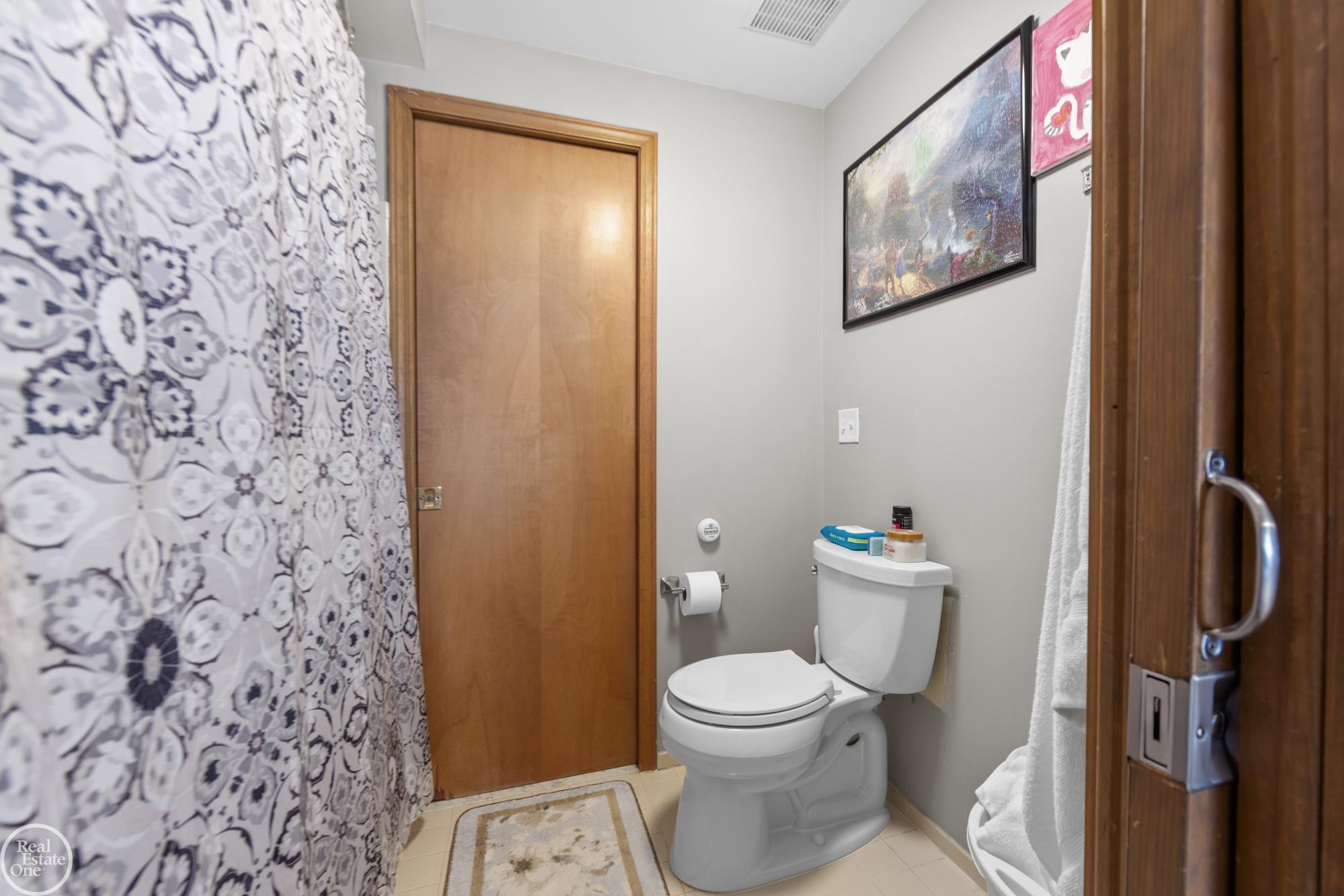 8385 22 Mile Road, Shelby Twp, MI, 48317