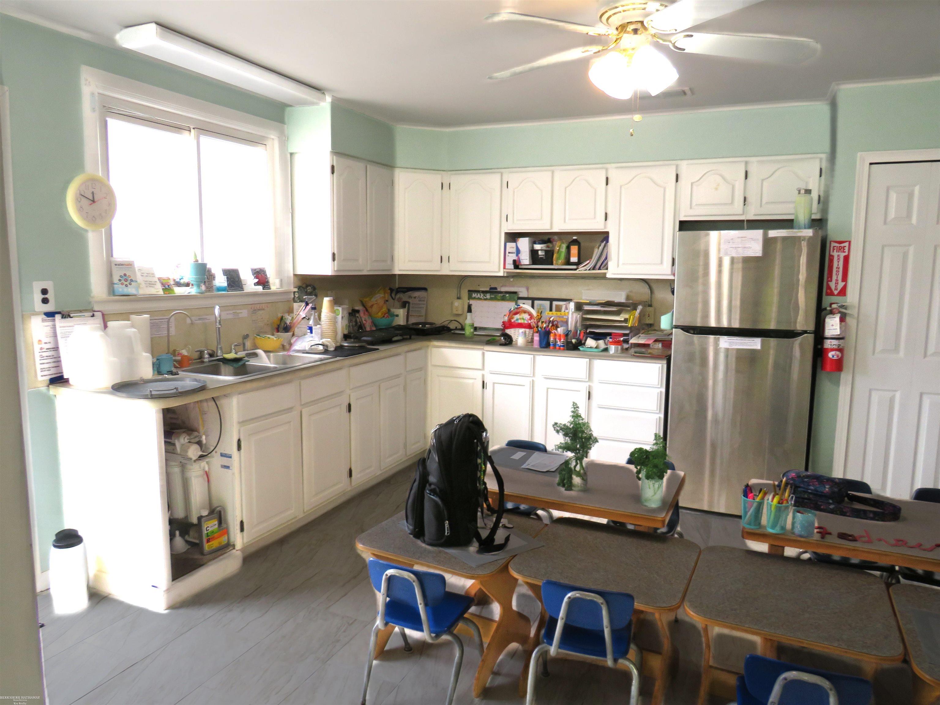 8622 Dixie Highway, Fair Haven, MI, 48023