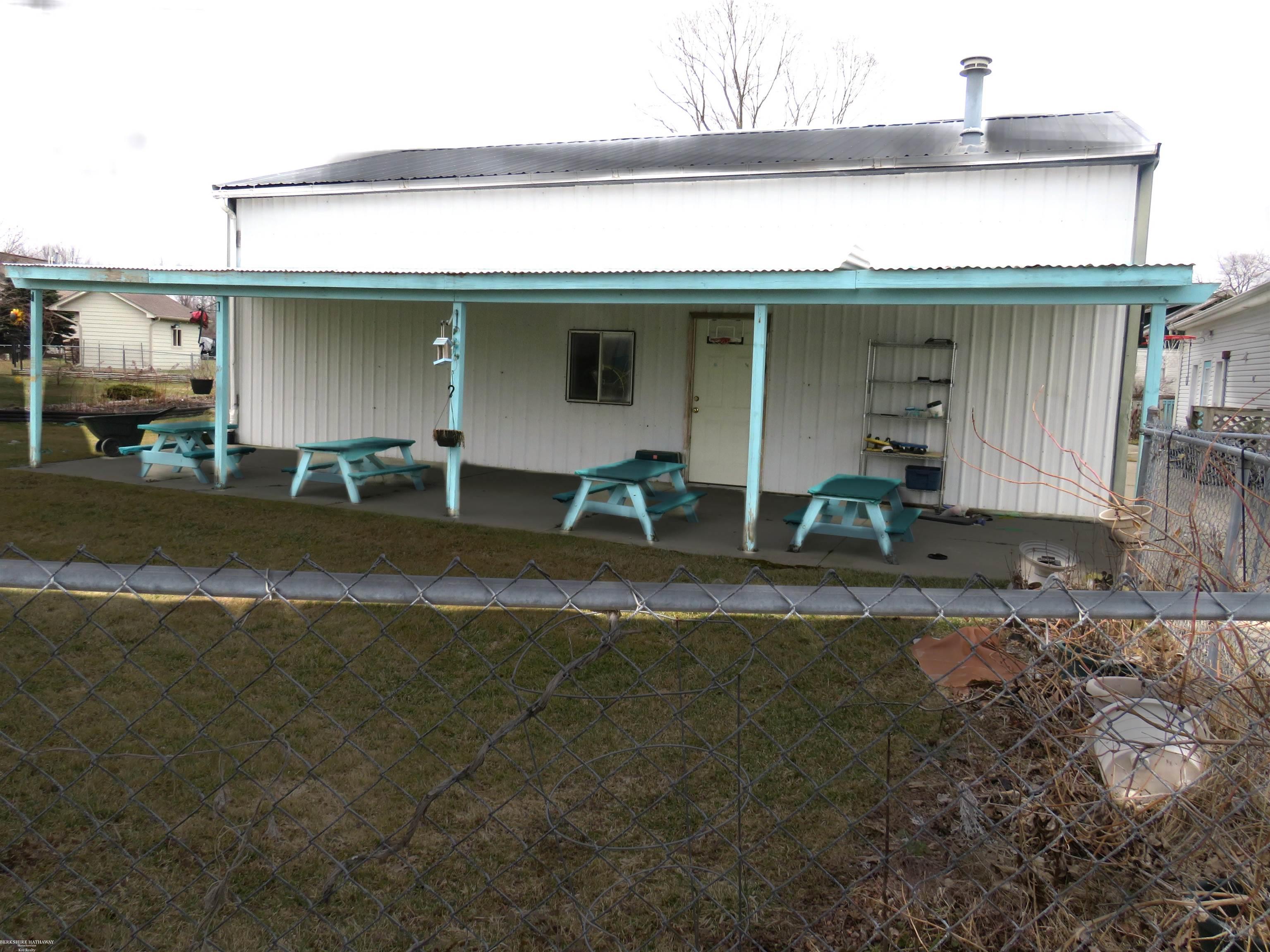 8622 Dixie Highway, Fair Haven, MI, 48023