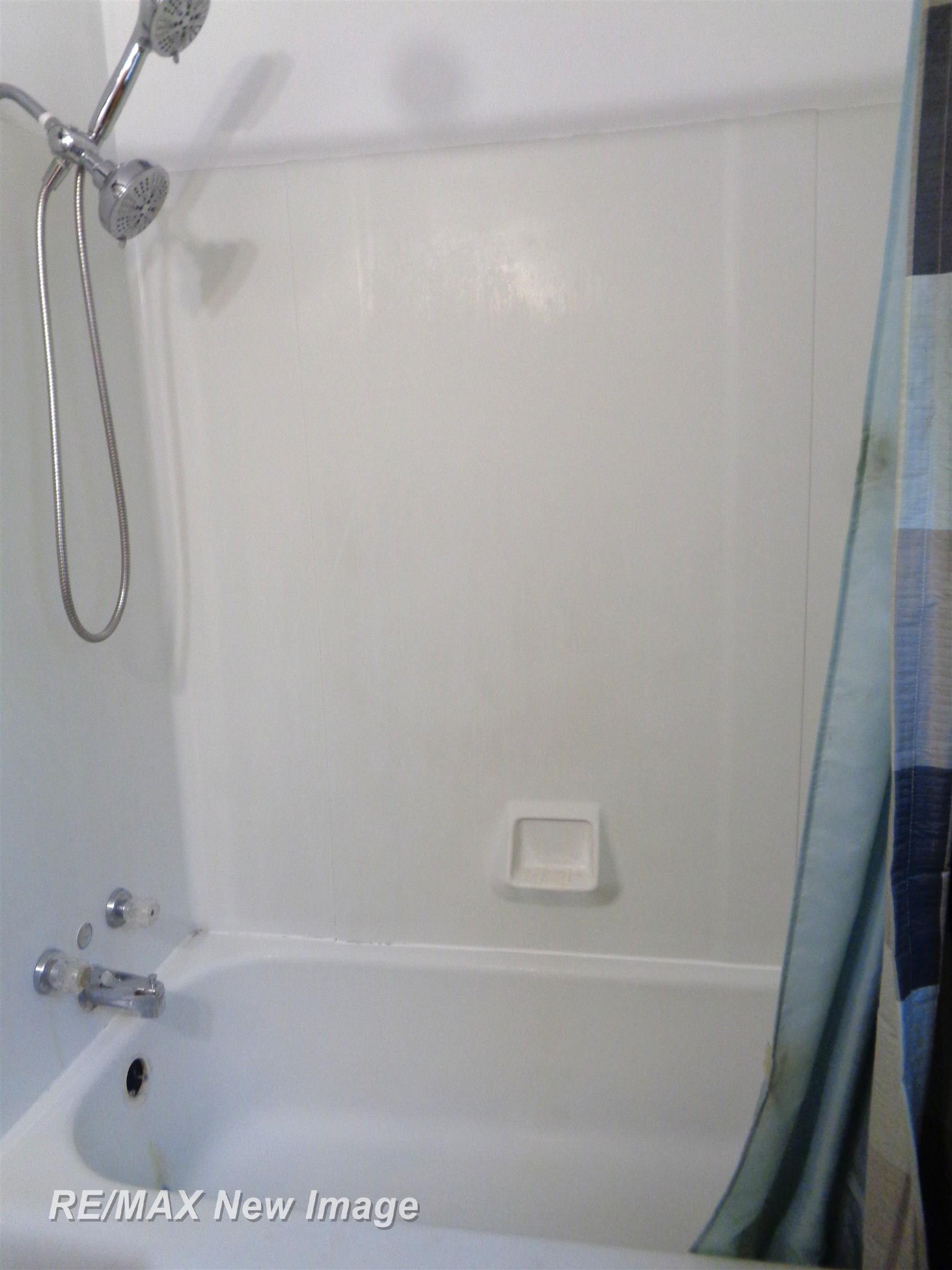 35 Congress Court A, Saginaw, MI, 48602