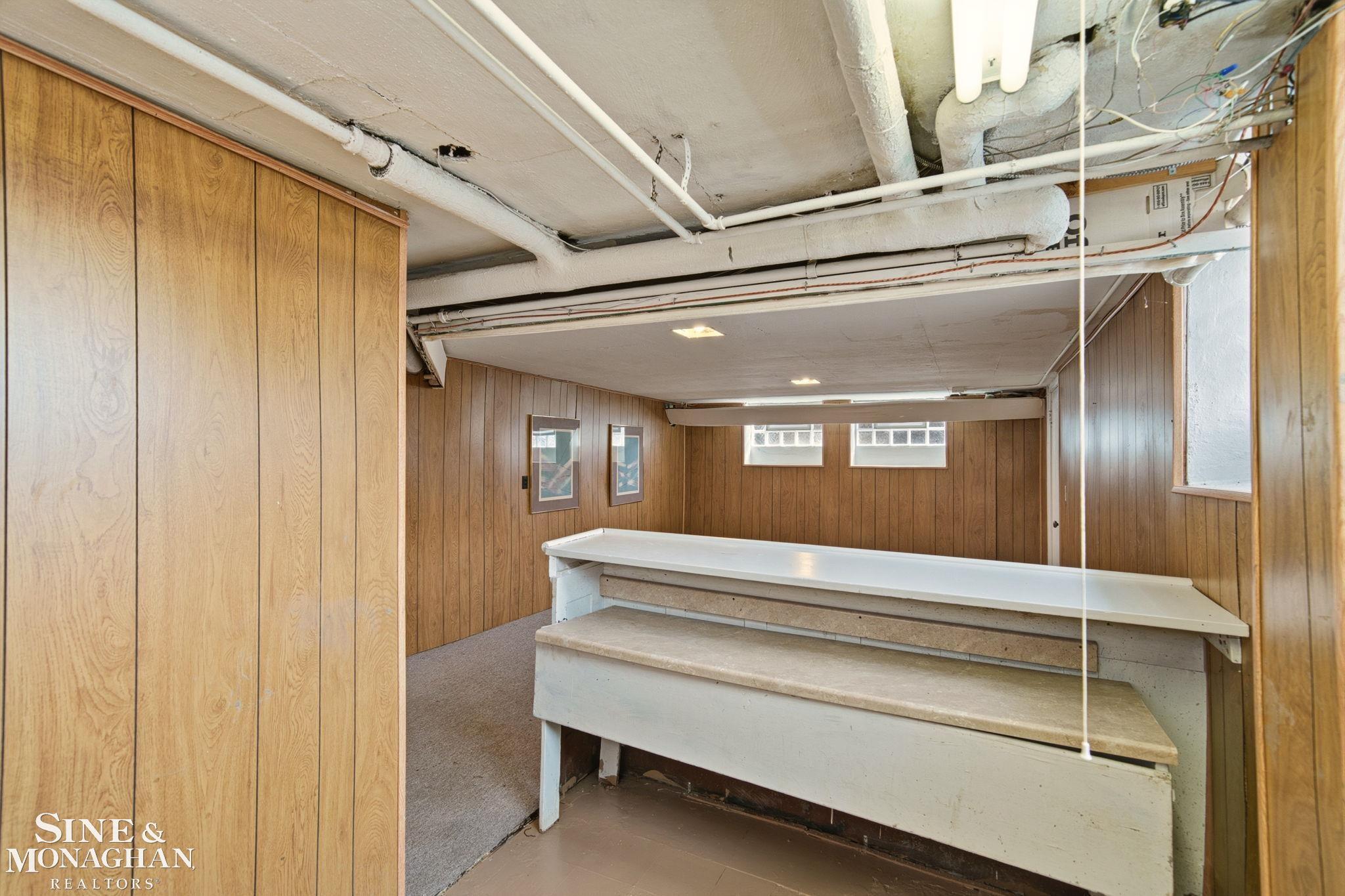 219 Lakewood Street, Detroit, MI, 48215